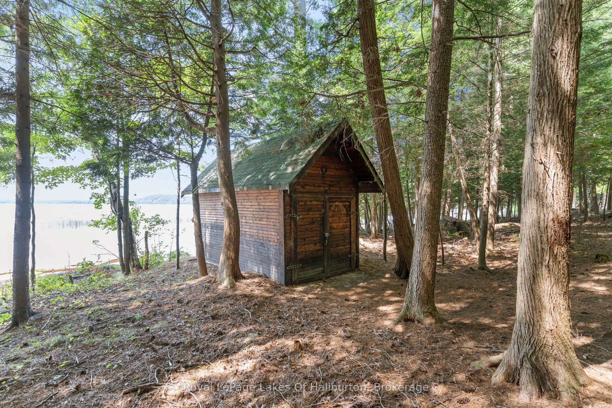 1046 Placid Lane Property Photo 10