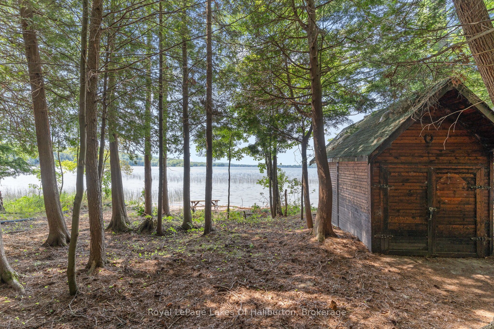 1046 Placid Lane Property Photo 11