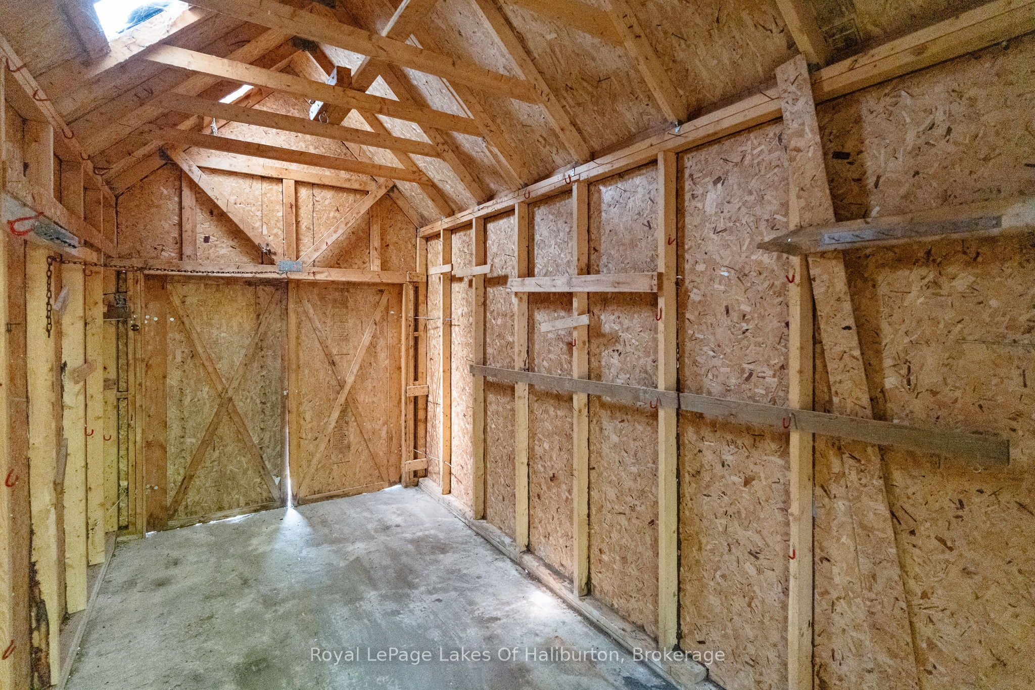 1046 Placid Lane Property Photo 12