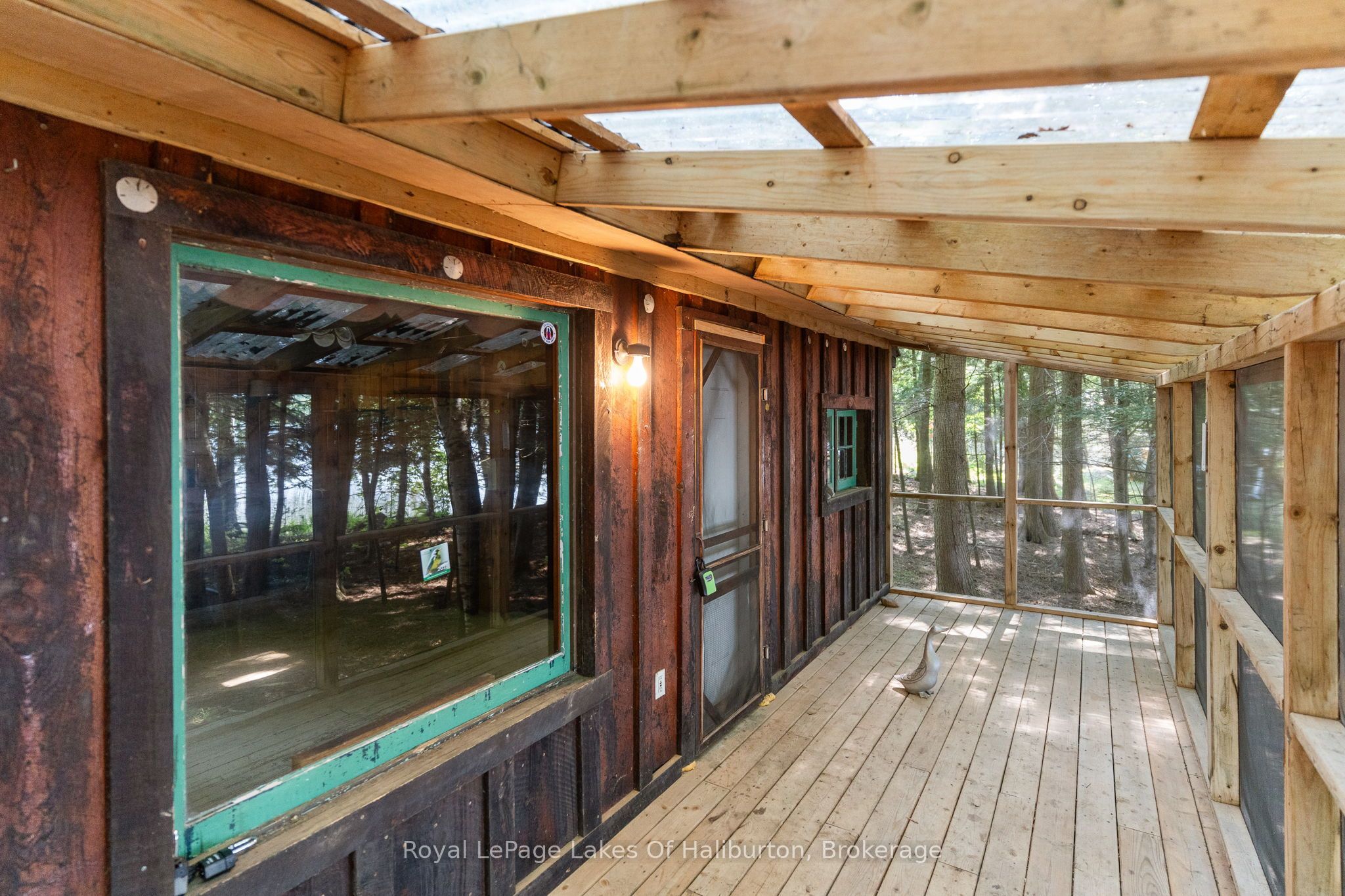 1046 Placid Lane Property Photo 33