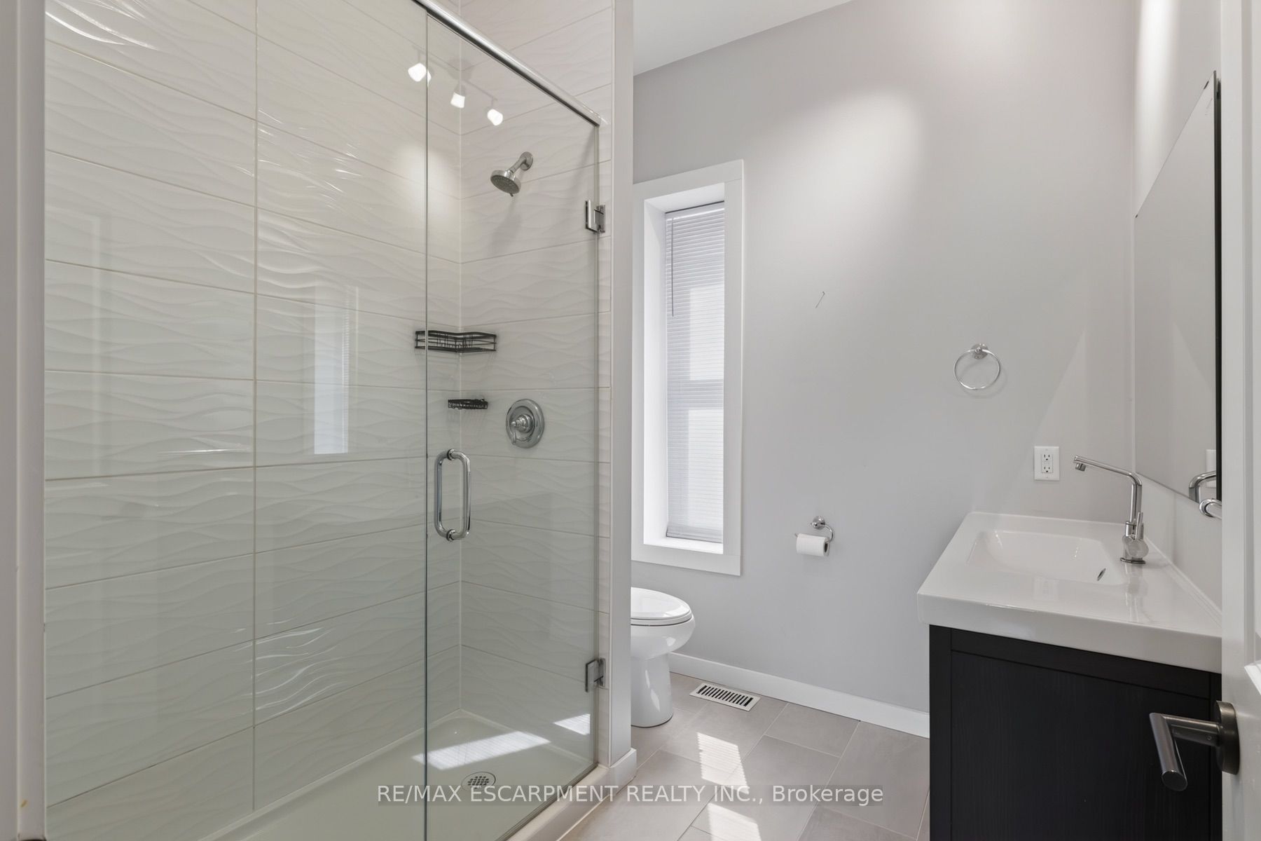 21 Cedar Street Property Photo 17