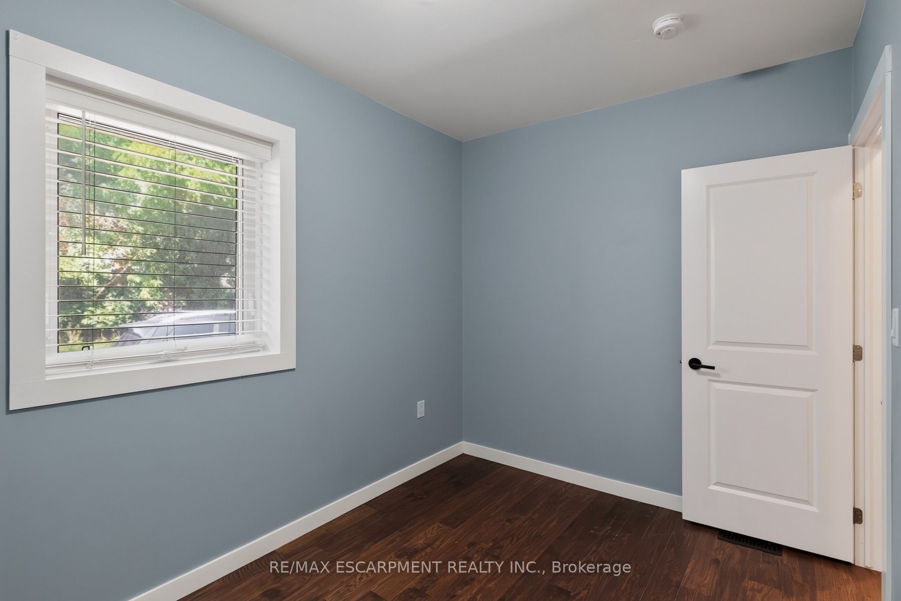 21 Cedar Street Property Photo 20