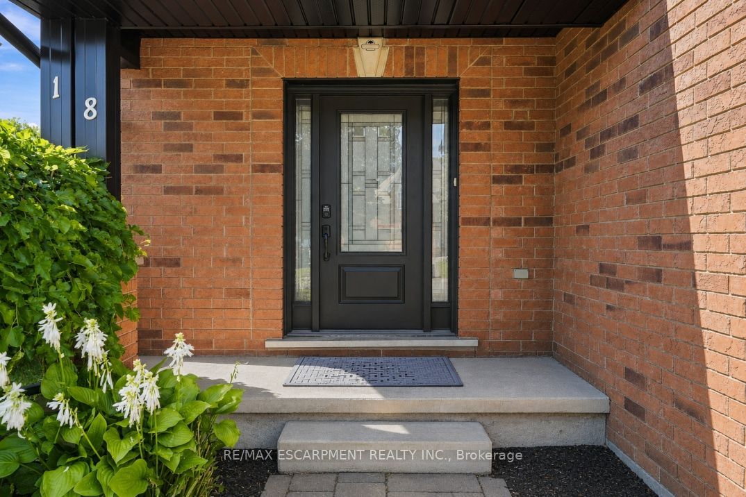 18 Sable Drive Property Photo 2