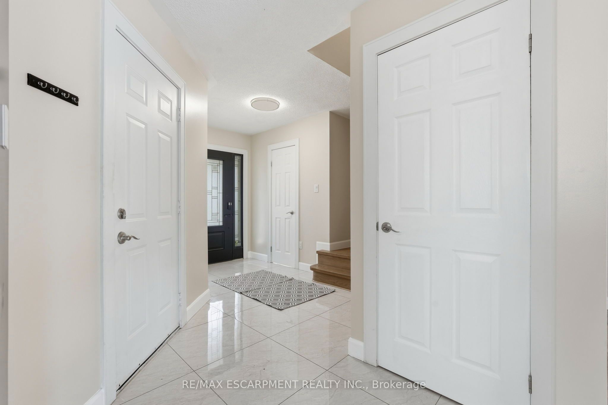 18 Sable Drive Property Photo 5