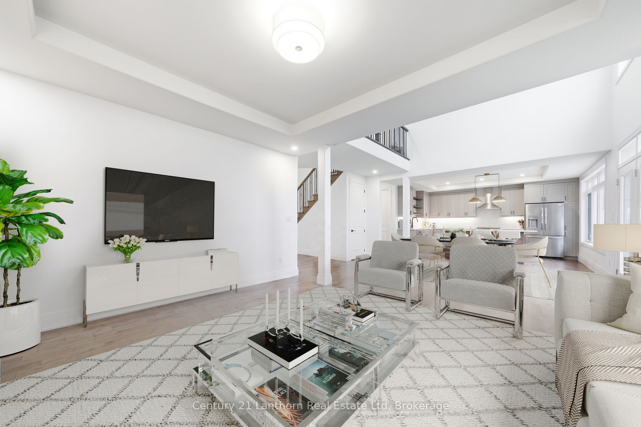101 Villeneuve Drive Property Photo 12