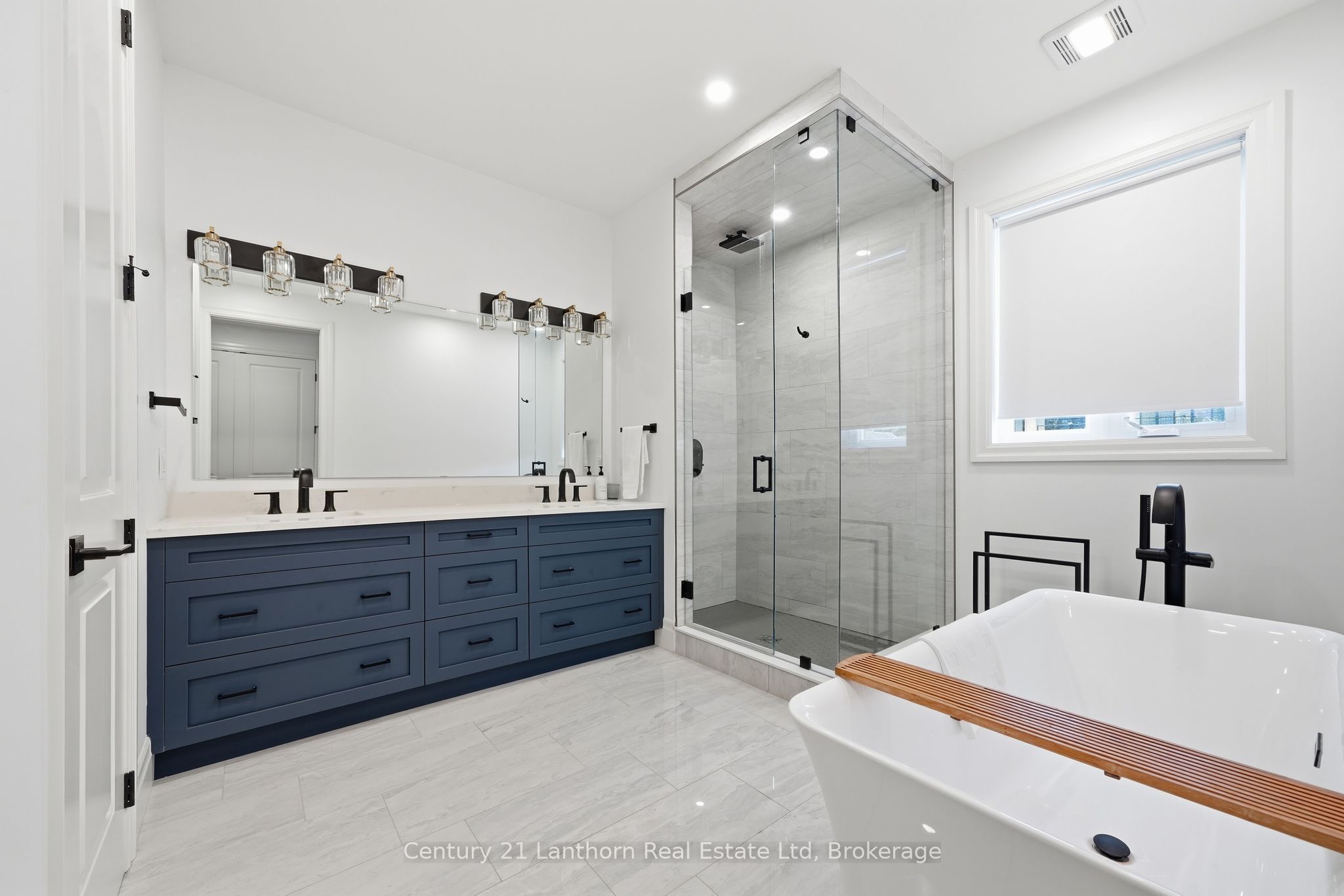 101 Villeneuve Drive Property Photo 32
