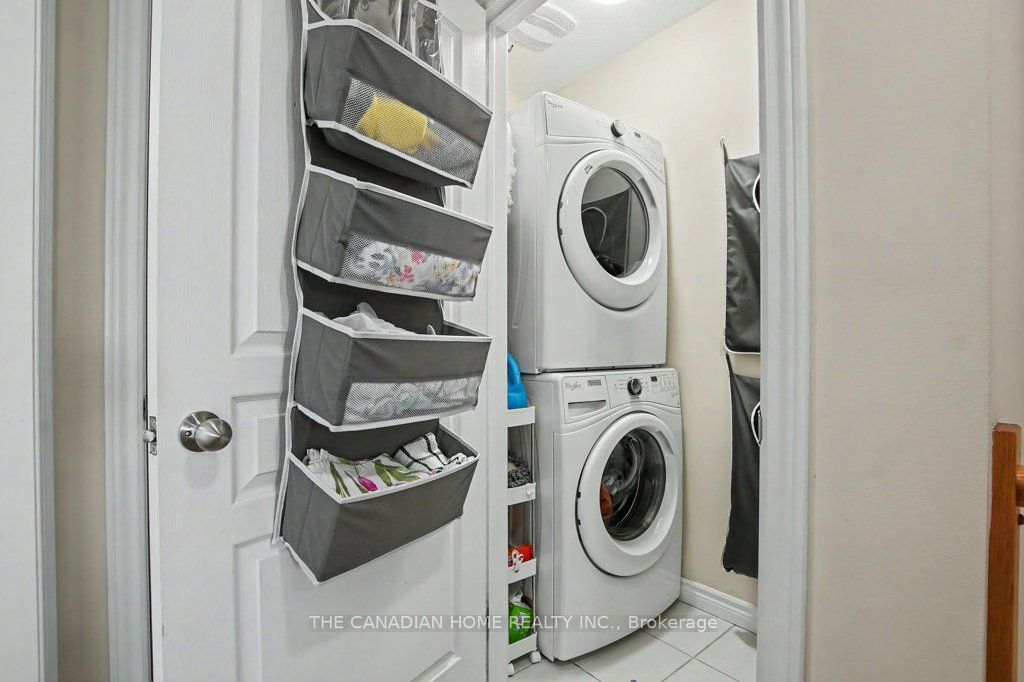 46 Jeffrey Drive Property Photo 17