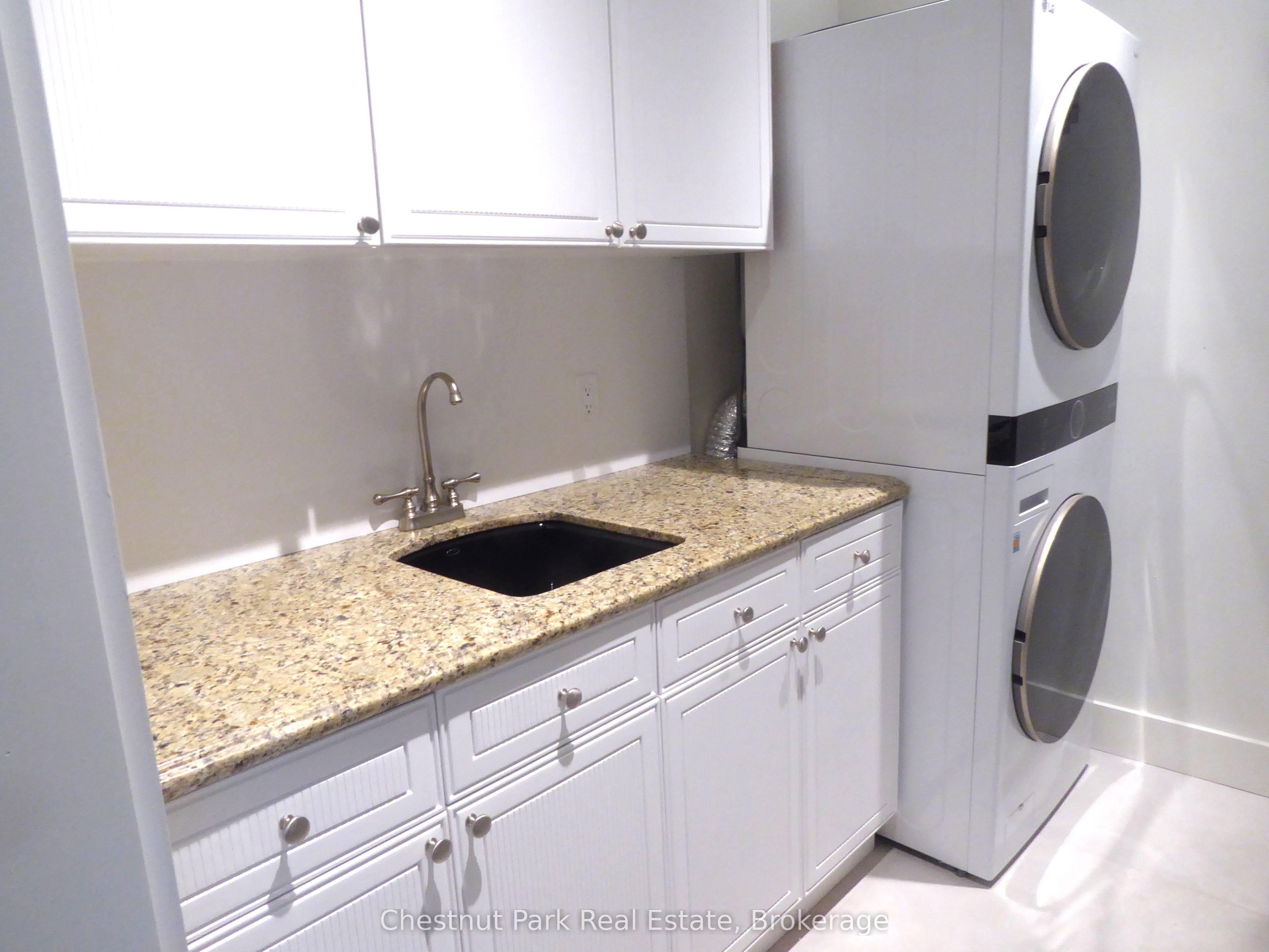121 Kiowana Beach Road Property Photo 27