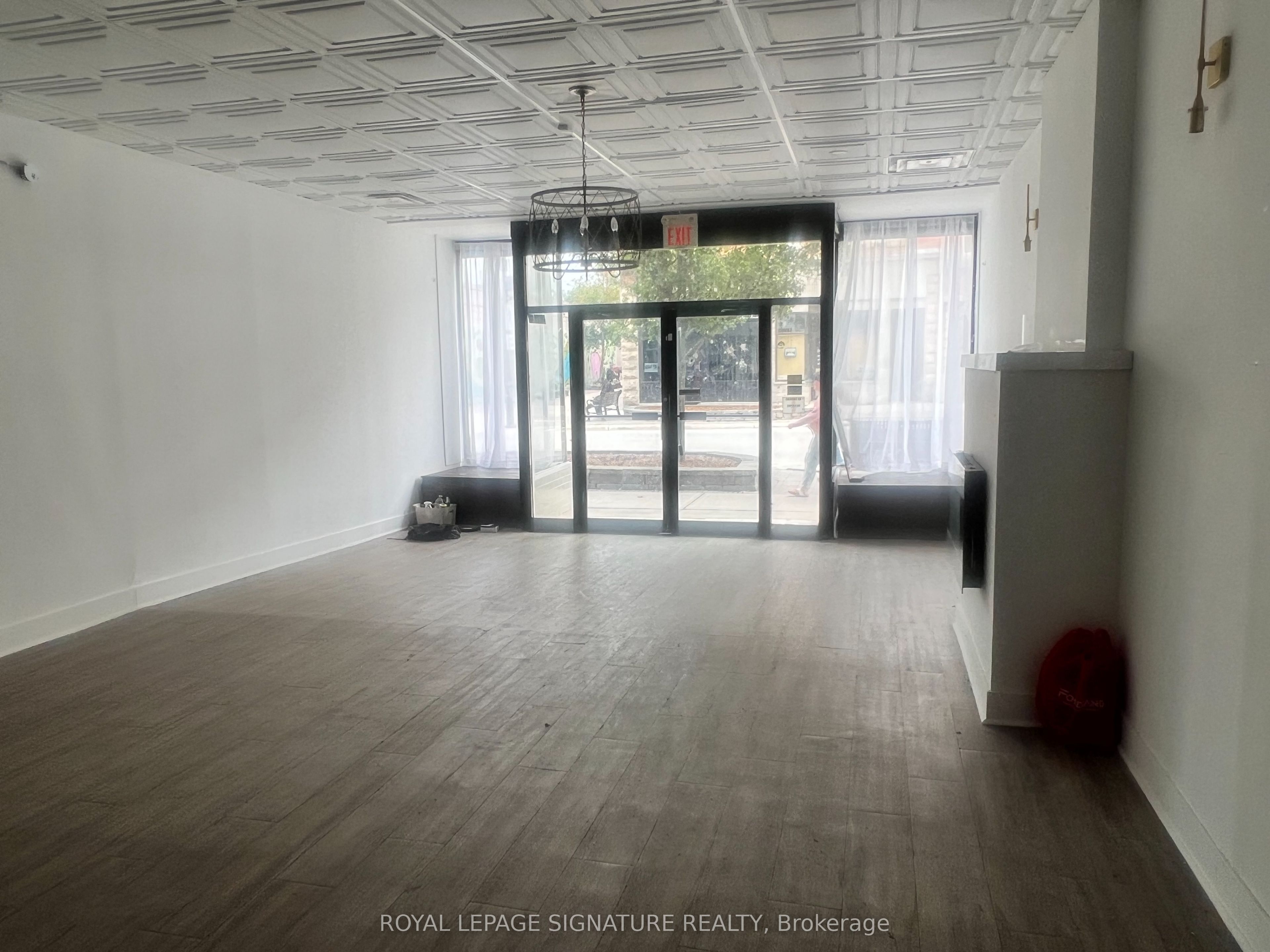 952 2nd Avenue E Property Photo 3