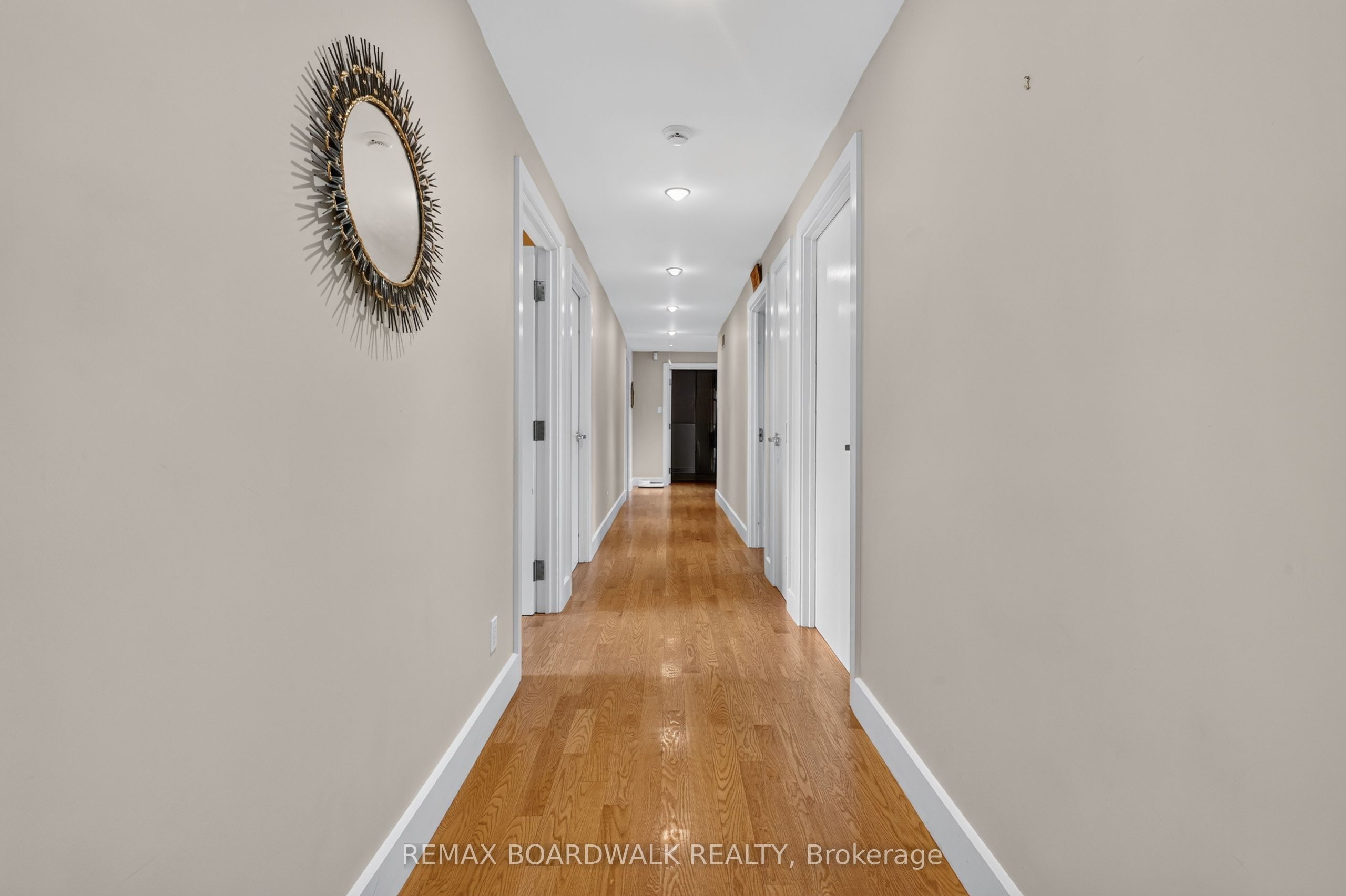 2437 Devine Road Property Photo 17