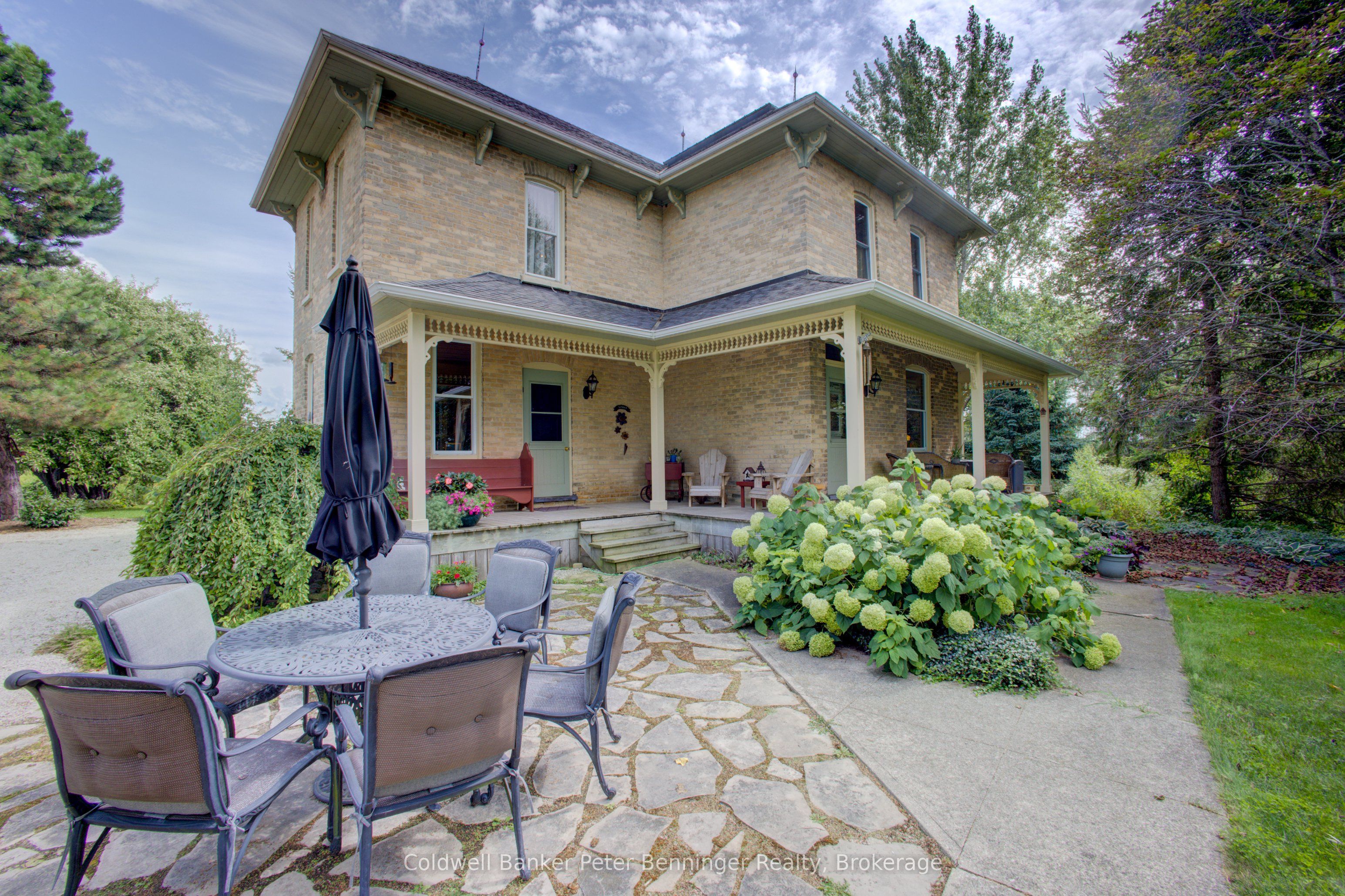 2 Sideroad 5 Property Photo 2