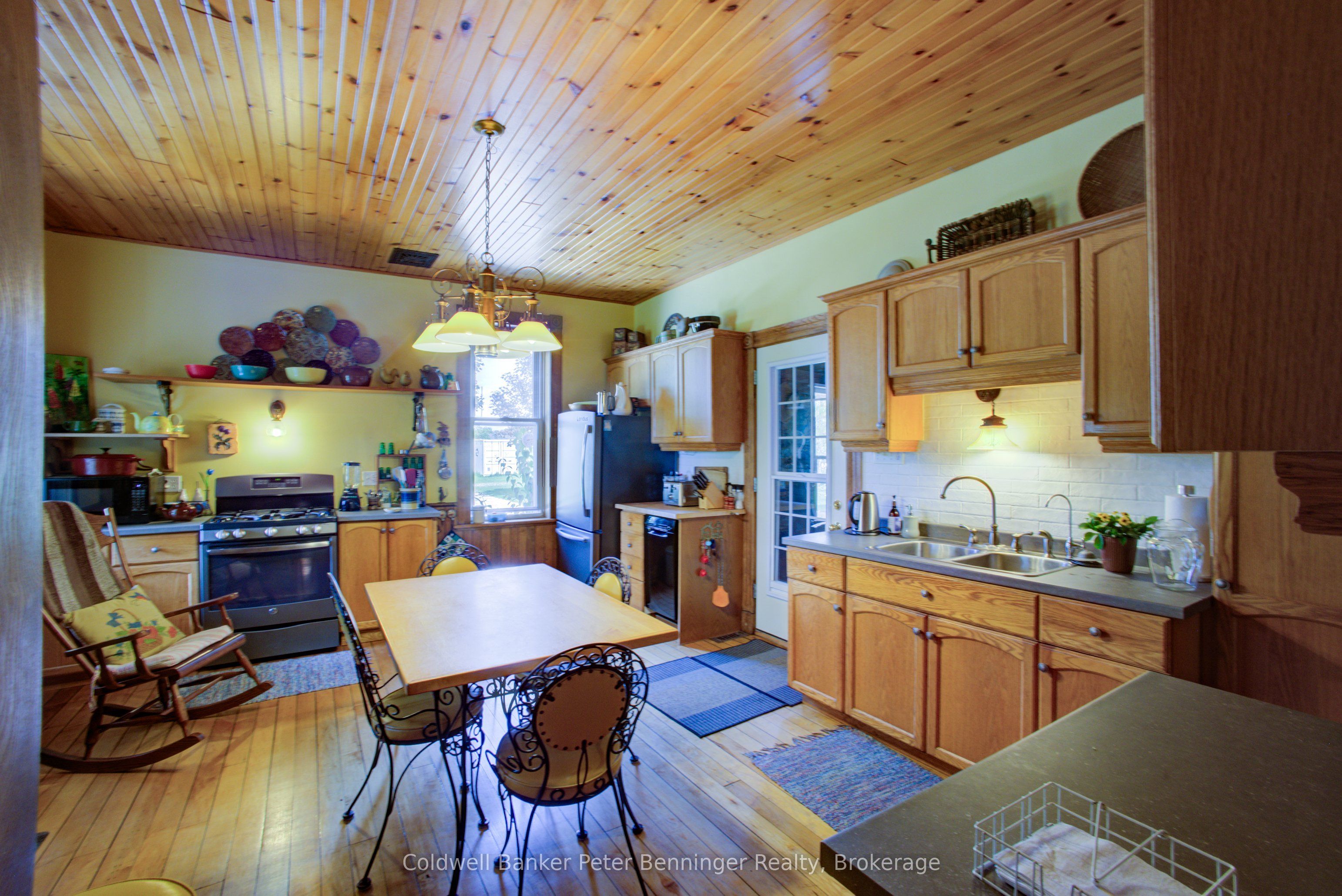 2 Sideroad 5 Property Photo 9