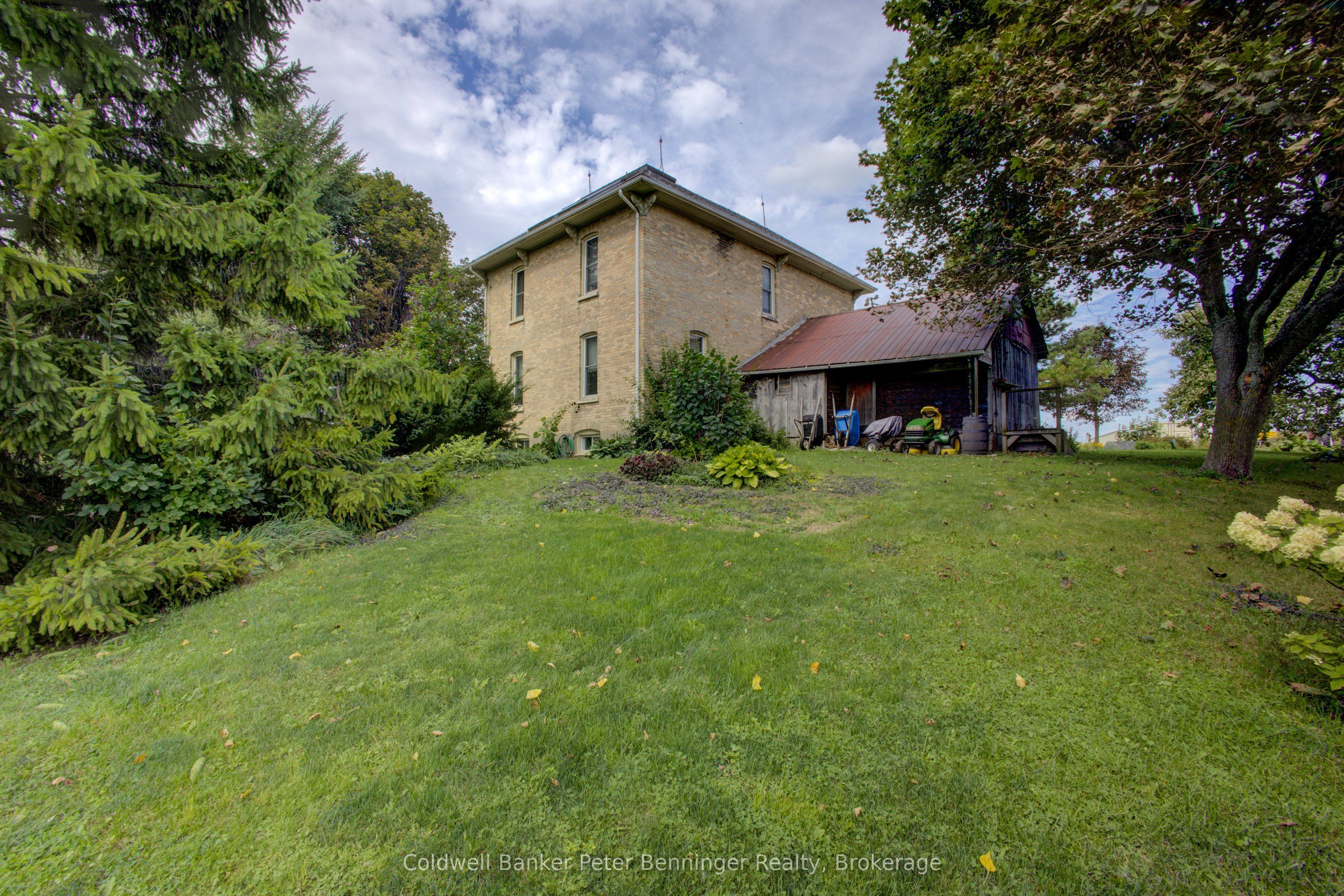 2 Sideroad 5 Property Photo 20
