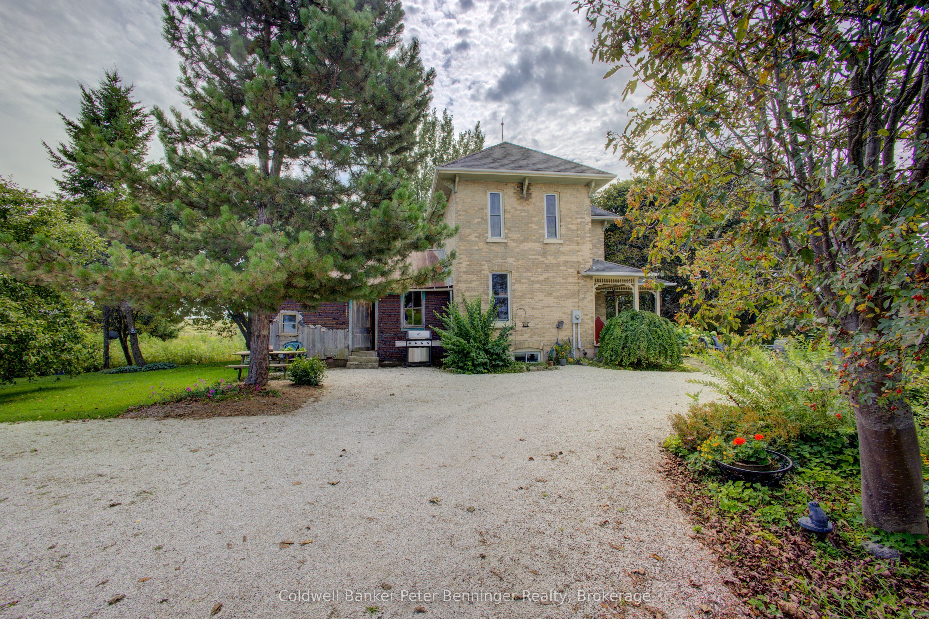 2 Sideroad 5 Property Photo 22