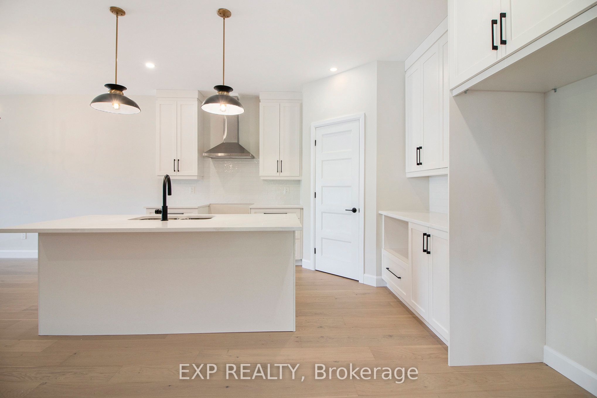 803 Lacroix Road Property Photo 15