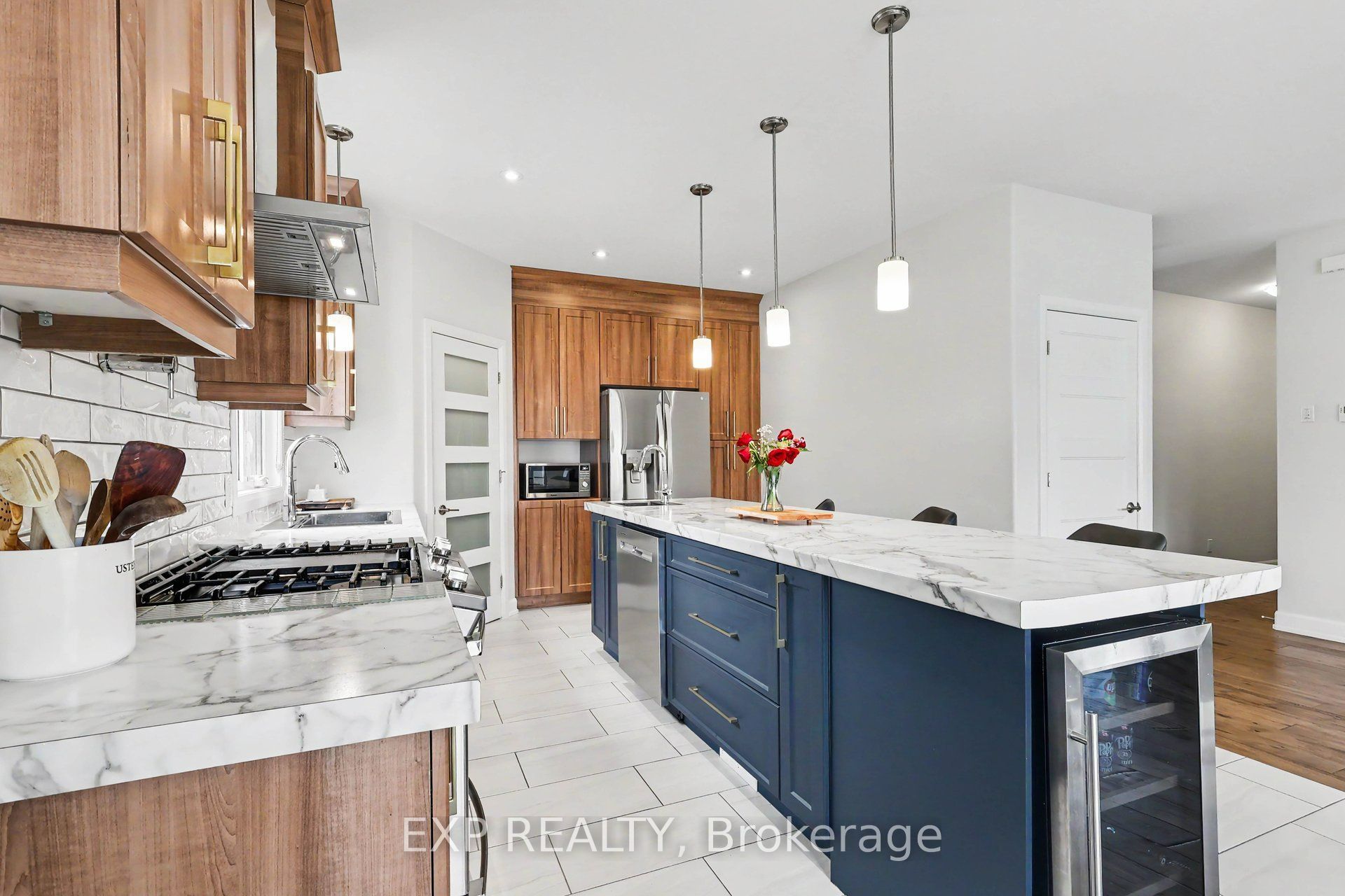 520 Lucent Street Property Photo 4