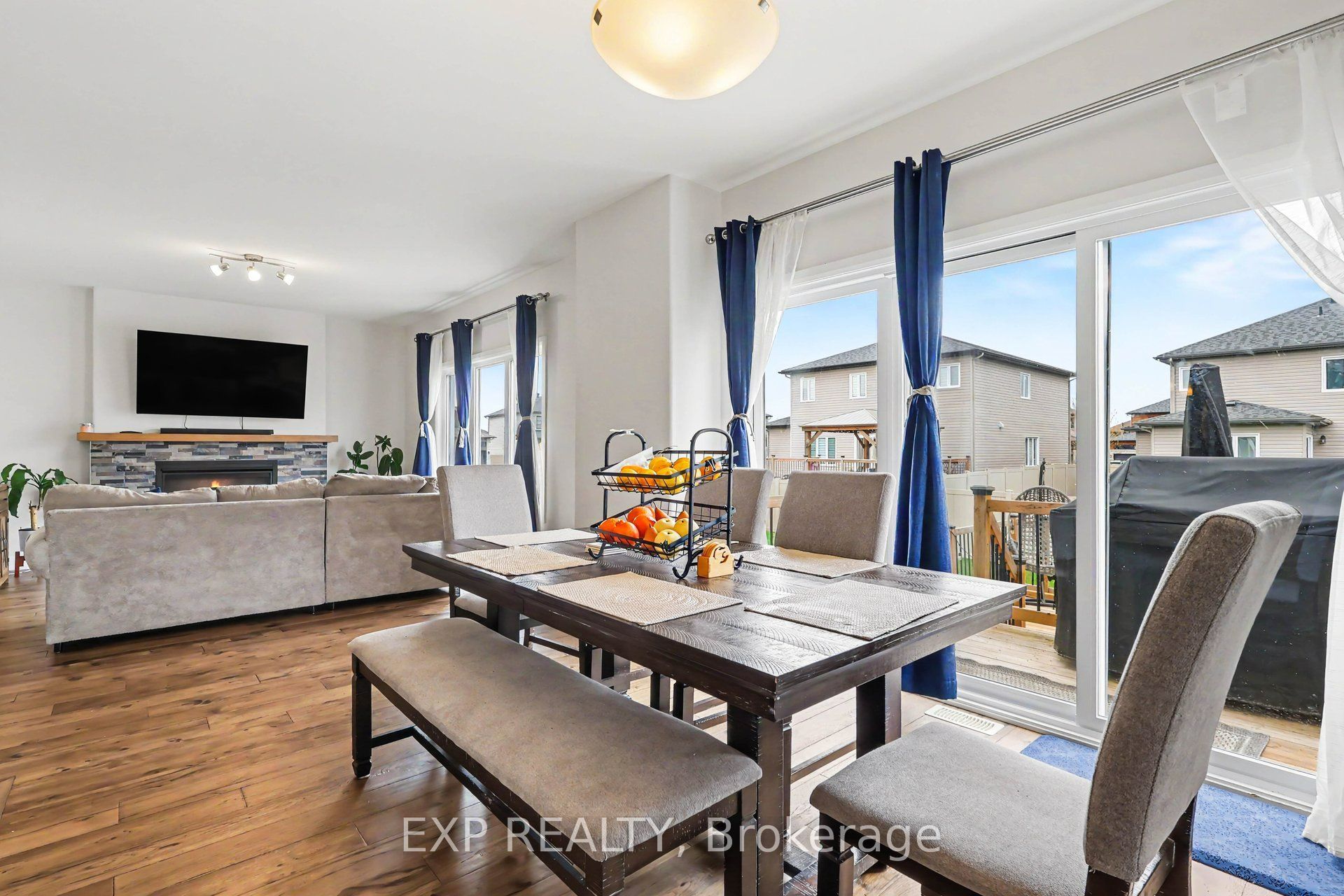 520 Lucent Street Property Photo 11