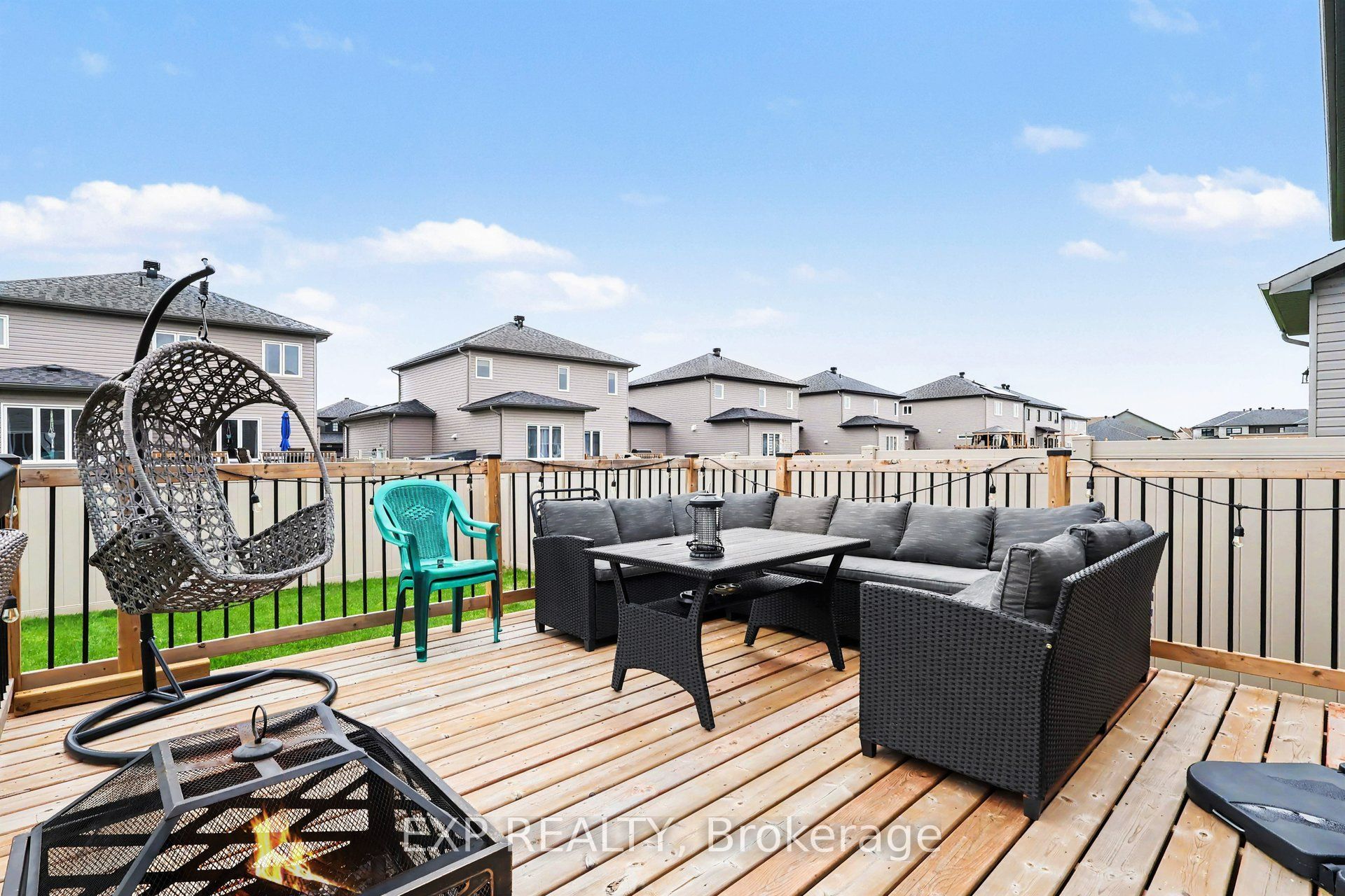 520 Lucent Street Property Photo 27