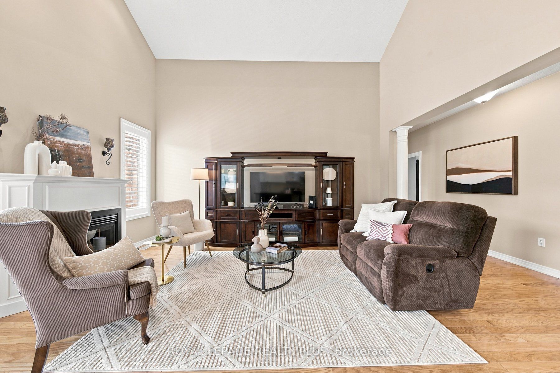 8971 Tristar Crescent Property Photo 13