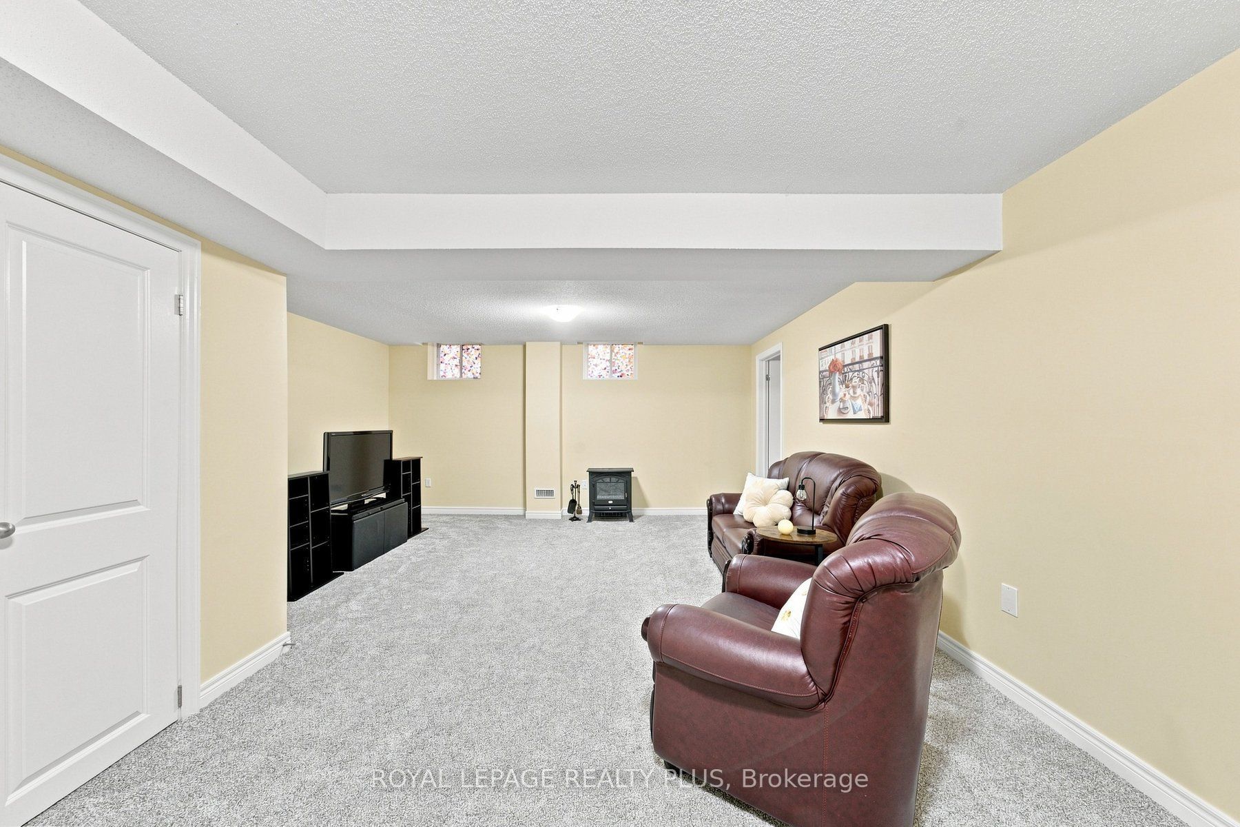 8971 Tristar Crescent Property Photo 31