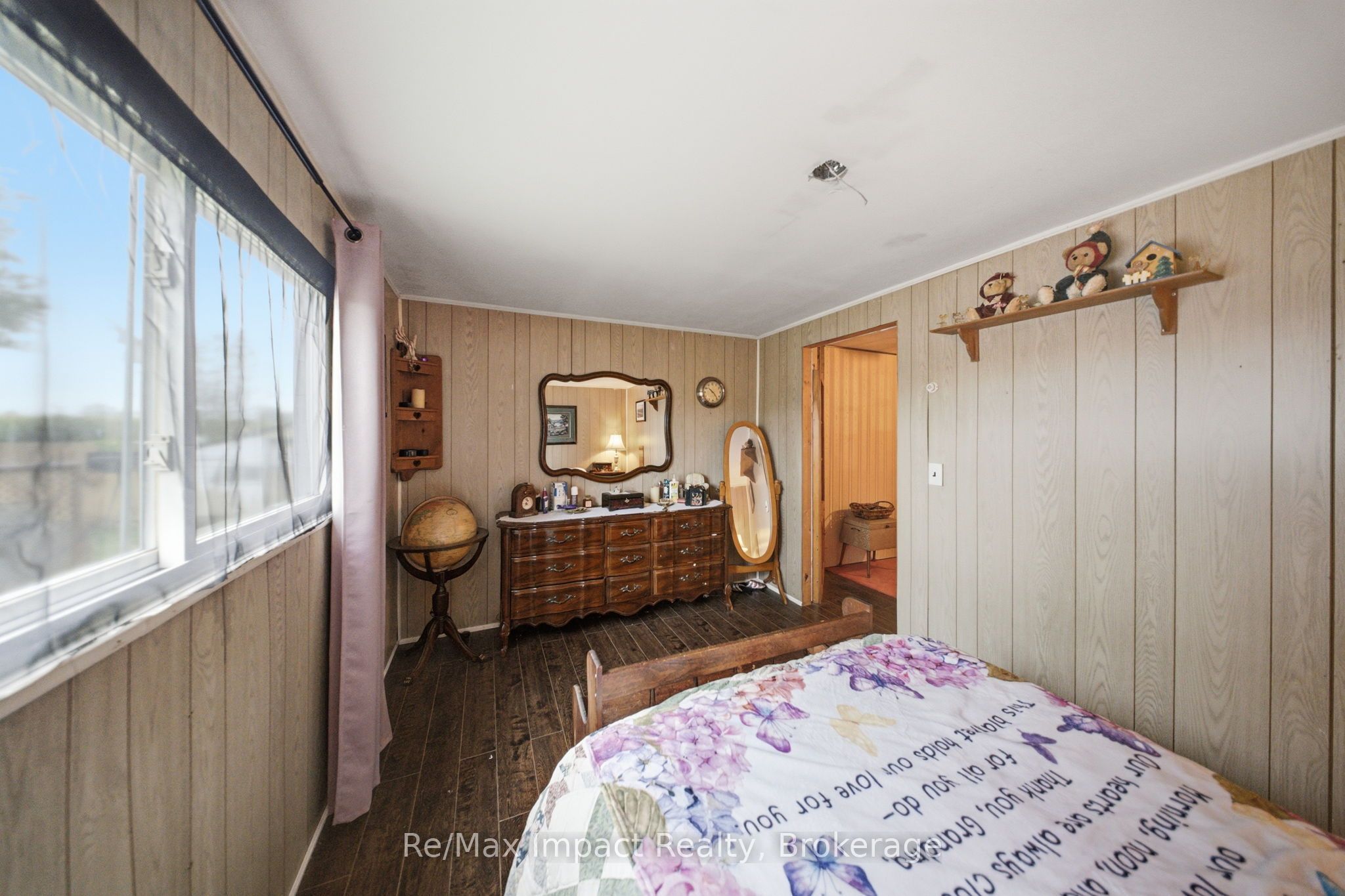 39 Hillview Drive Property Photo 9