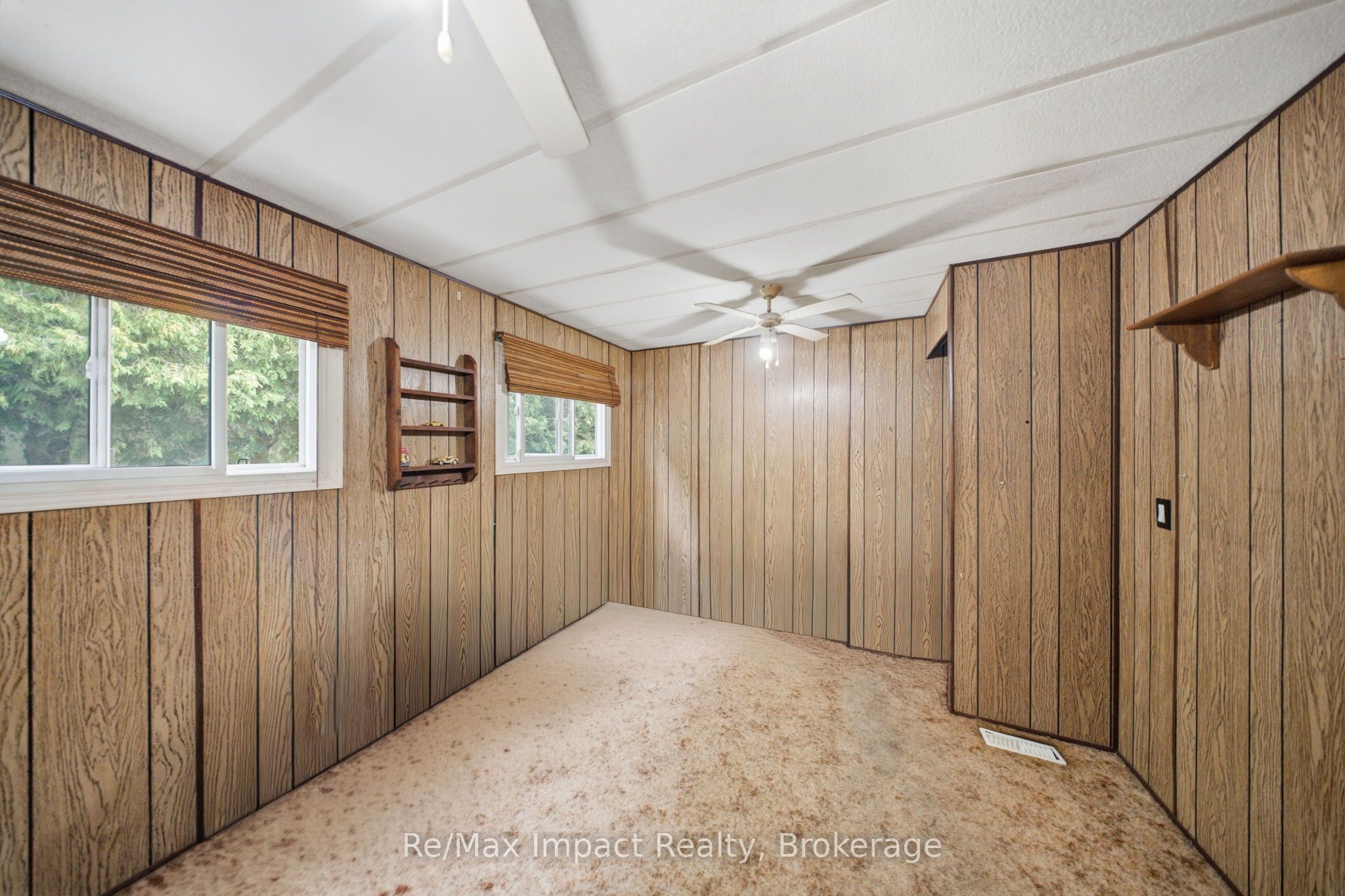 39 Hillview Drive Property Photo 11
