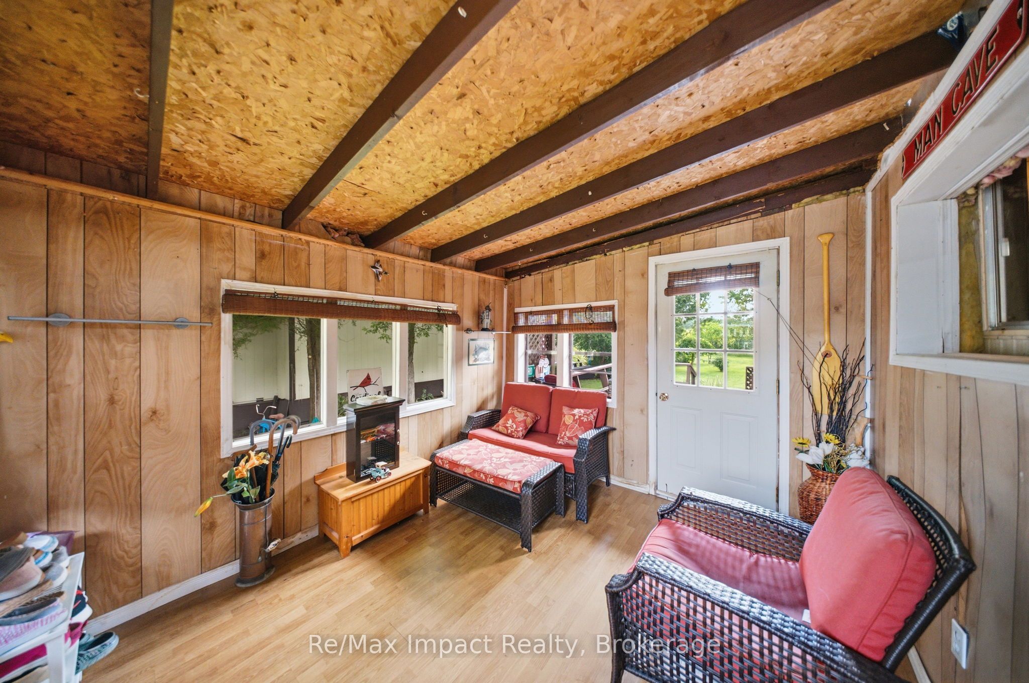 39 Hillview Drive Property Photo 17
