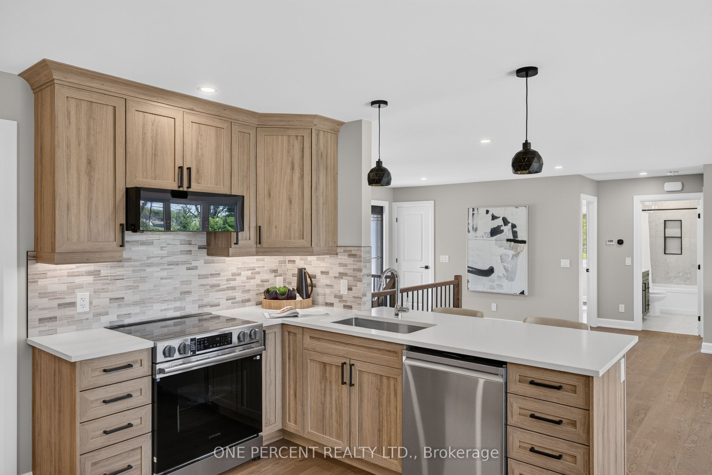 1243 Rosedale Road S Property Photo 15