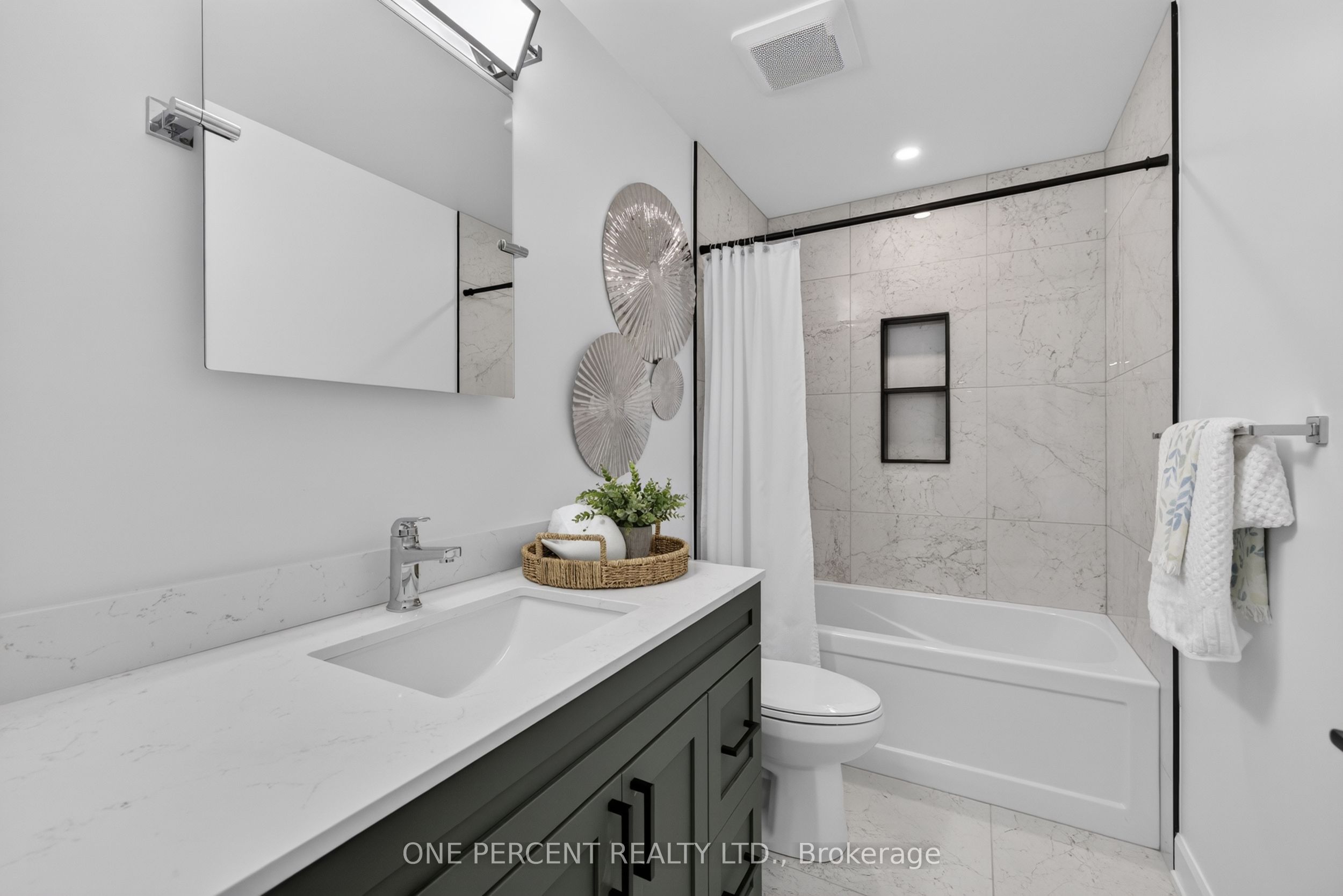 1243 Rosedale Road S Property Photo 32