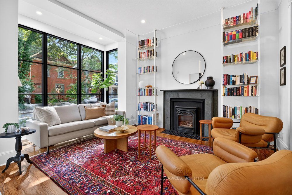 16 Bruce Street Property Photo 6