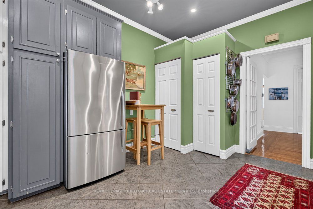16 Bruce Street Property Photo 19