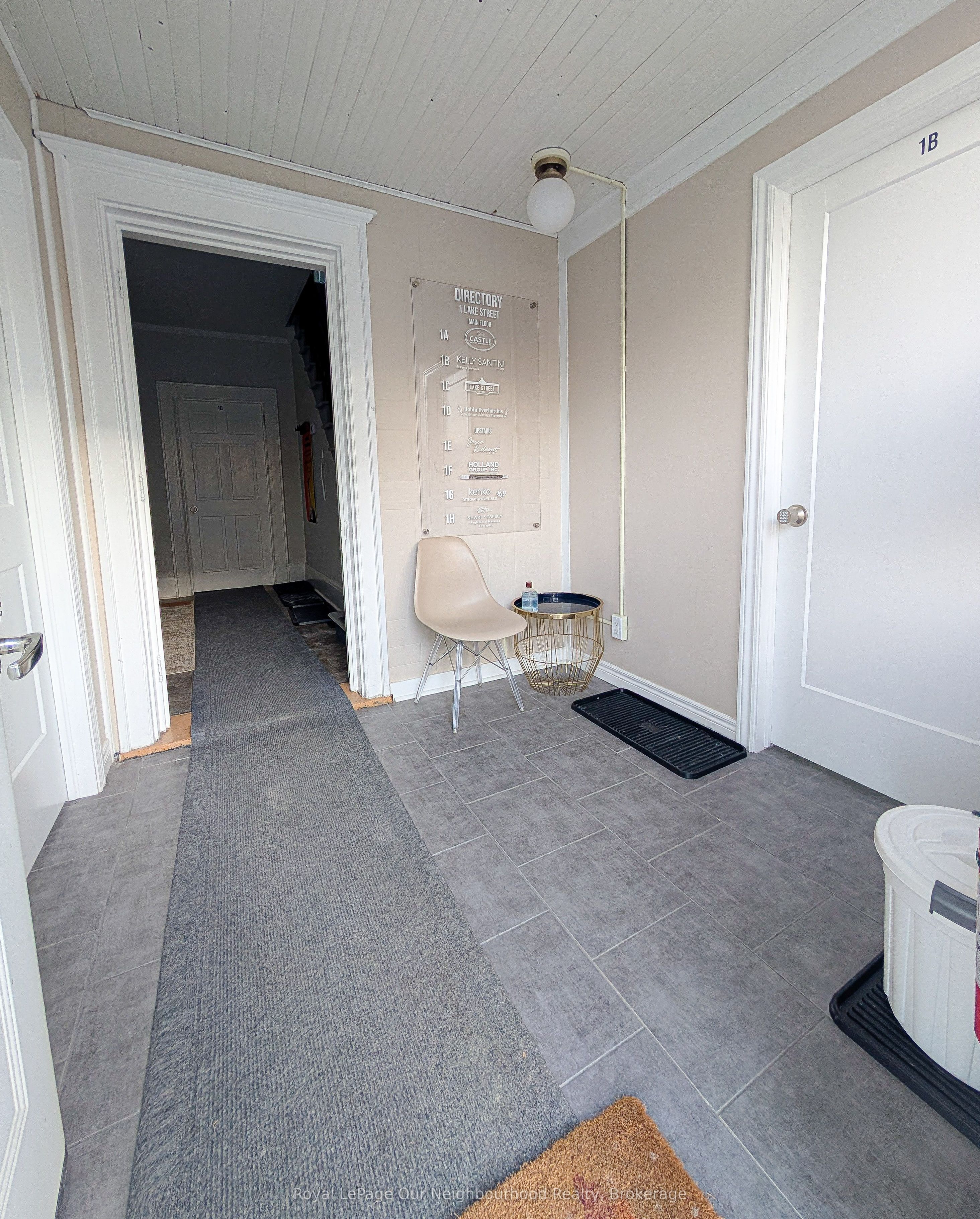 1 Lake Street E Property Photo 3