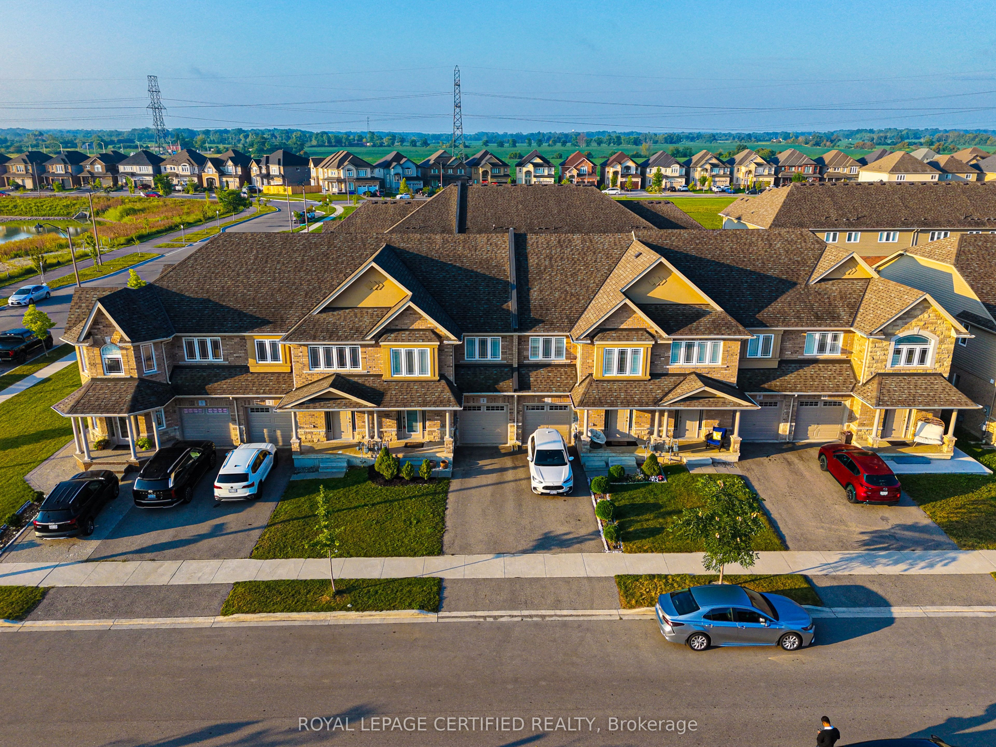 5 Bethune Avenue Property Photo 2