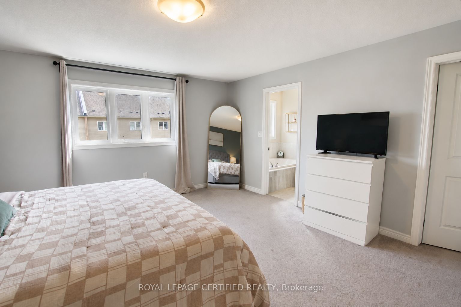 5 Bethune Avenue Property Photo 23