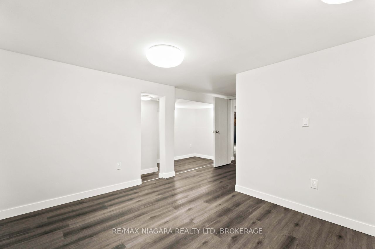 19 Hughes Avenue Property Photo 27