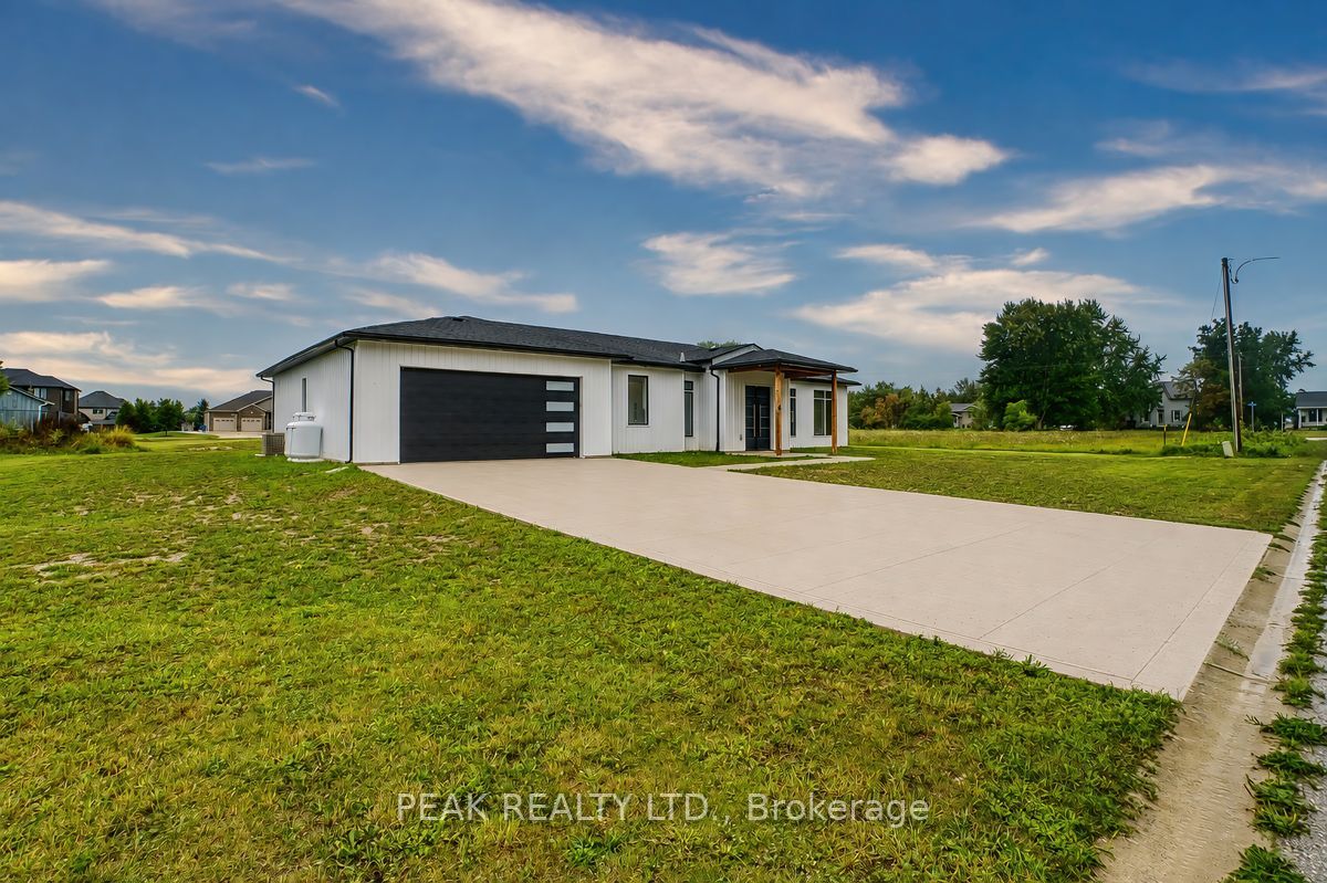 6 William Street Property Photo 2