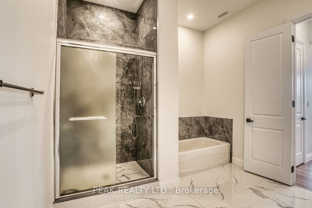 6 William Street Property Photo 15