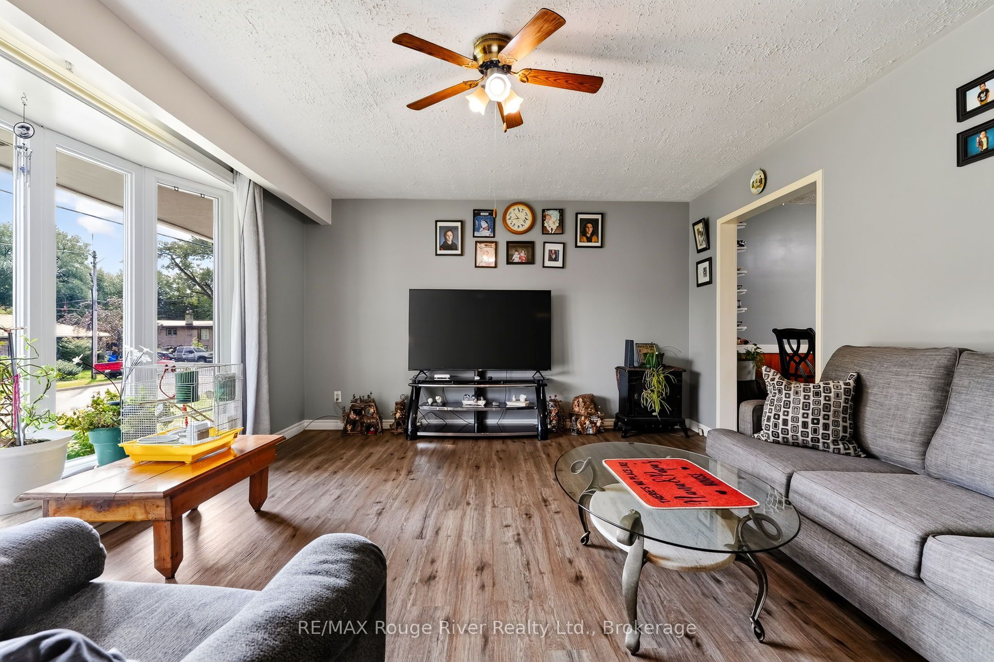 14 Elgin Street S Property Photo 10