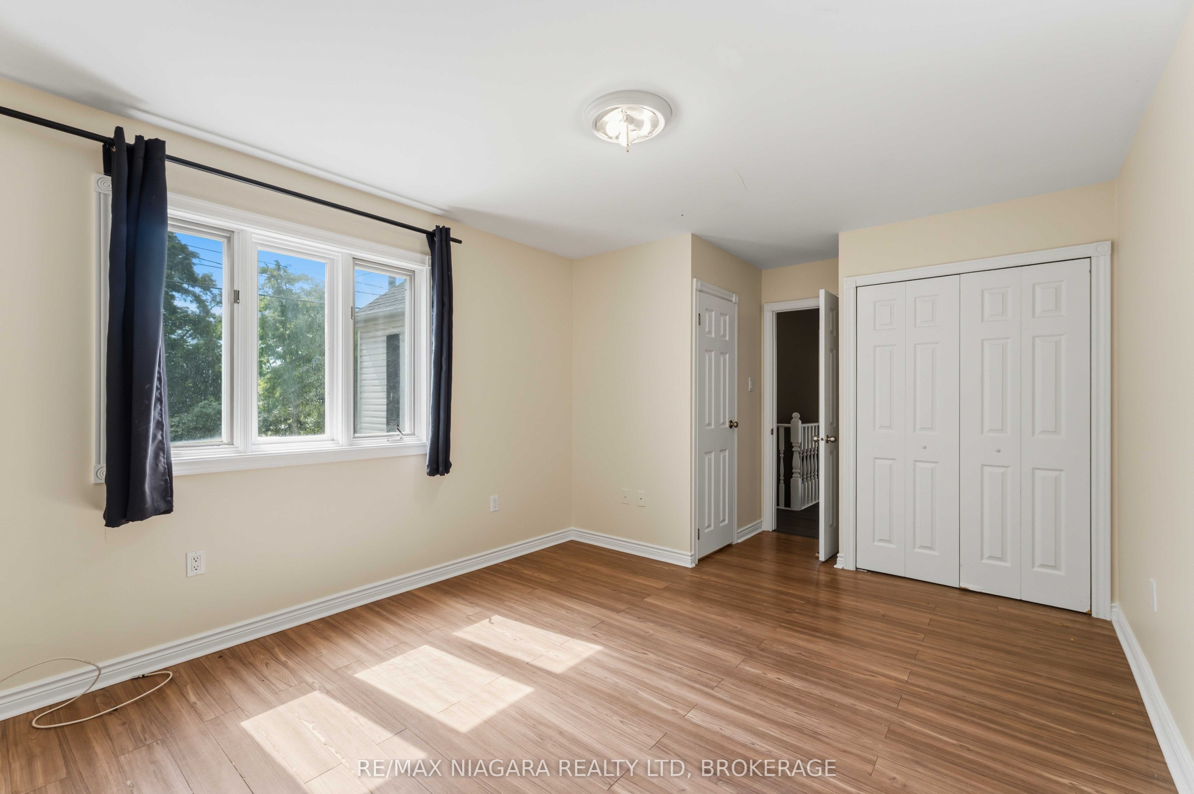 24 Welland Vale Road Property Photo 8