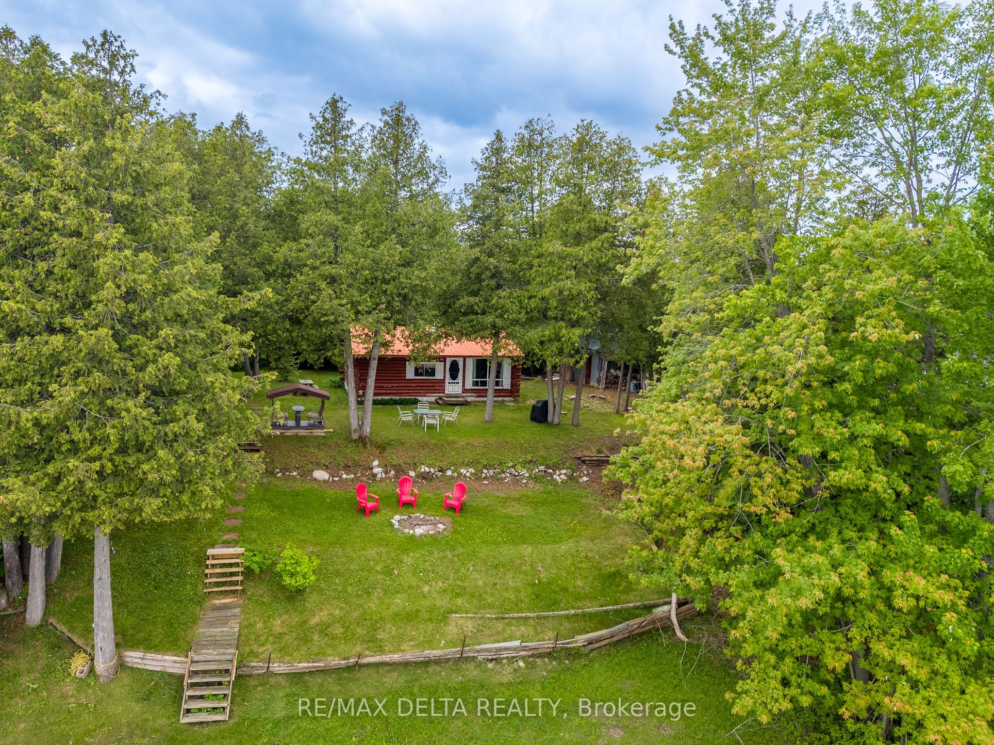 48 Crosby Trail Property Photo 1