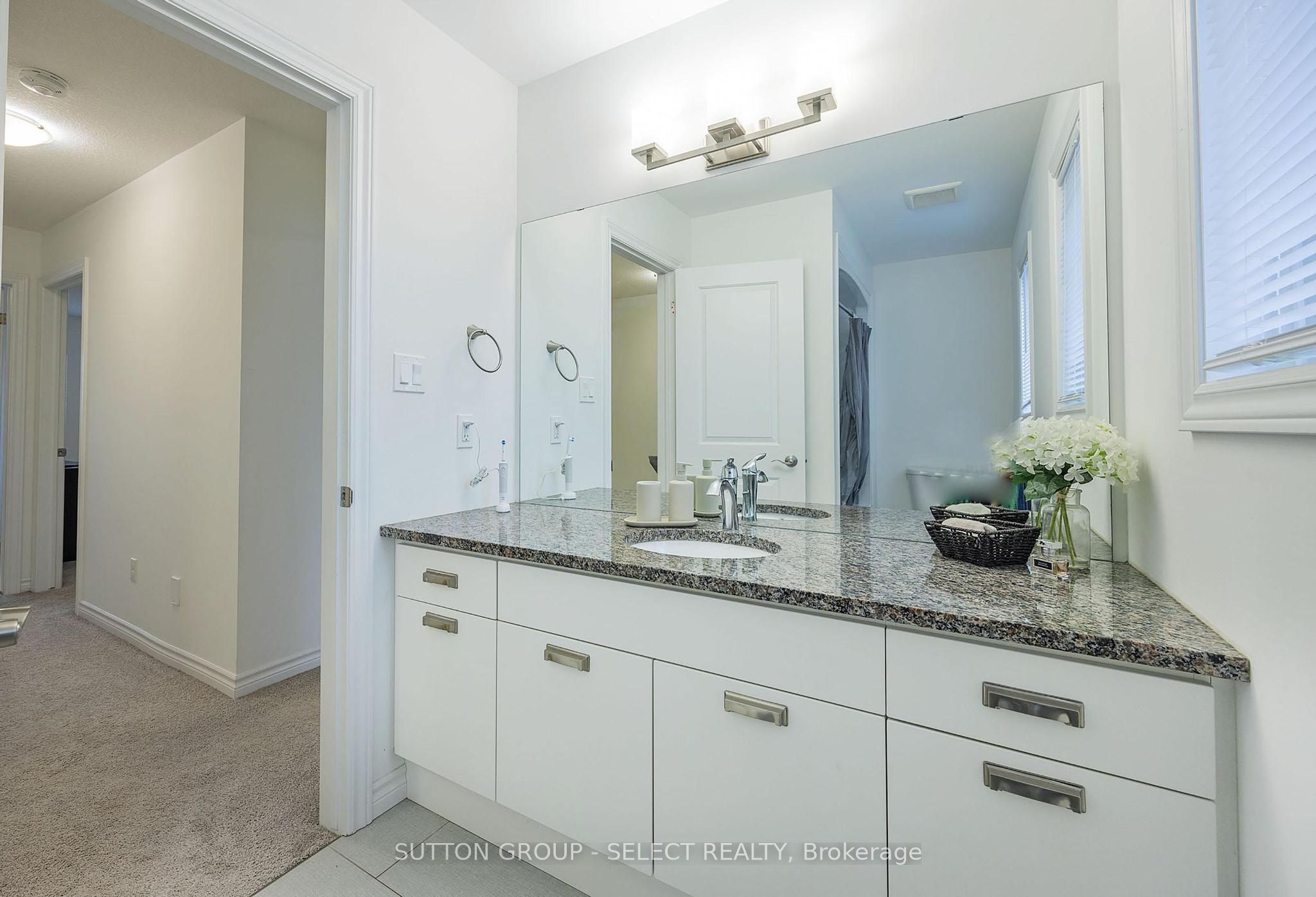 1606 Noah Bend Property Photo 7