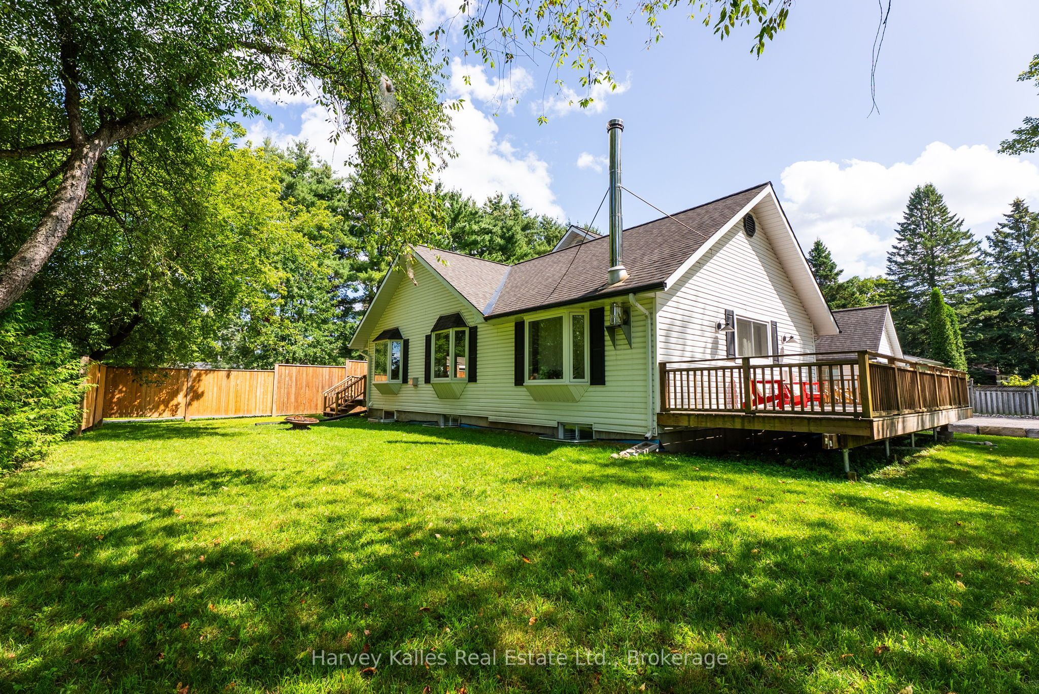 99 Spencer Street Property Photo 6