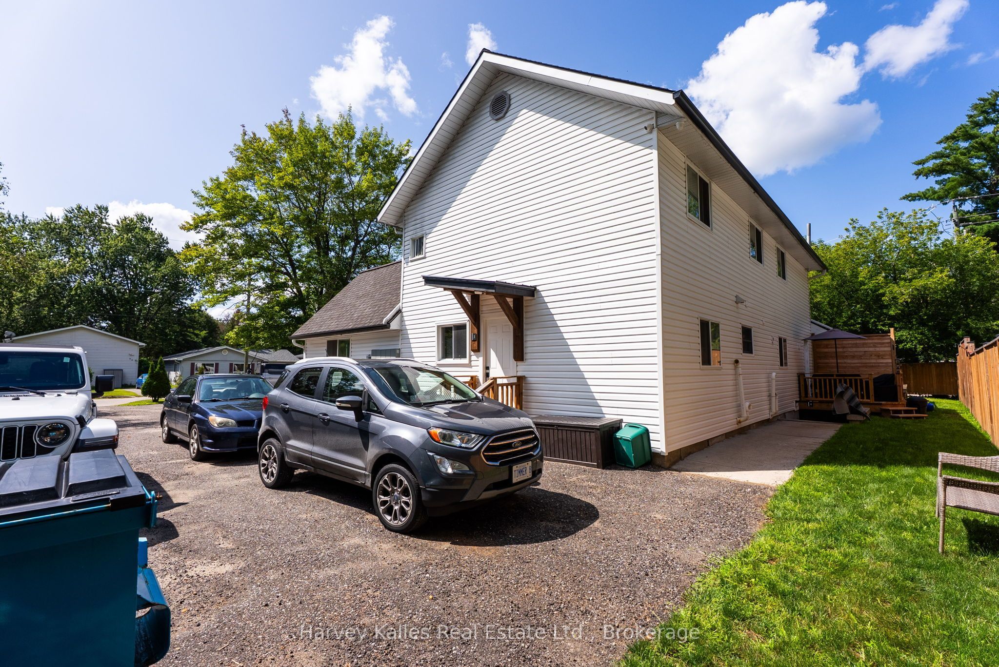 99 Spencer Street Property Photo 33