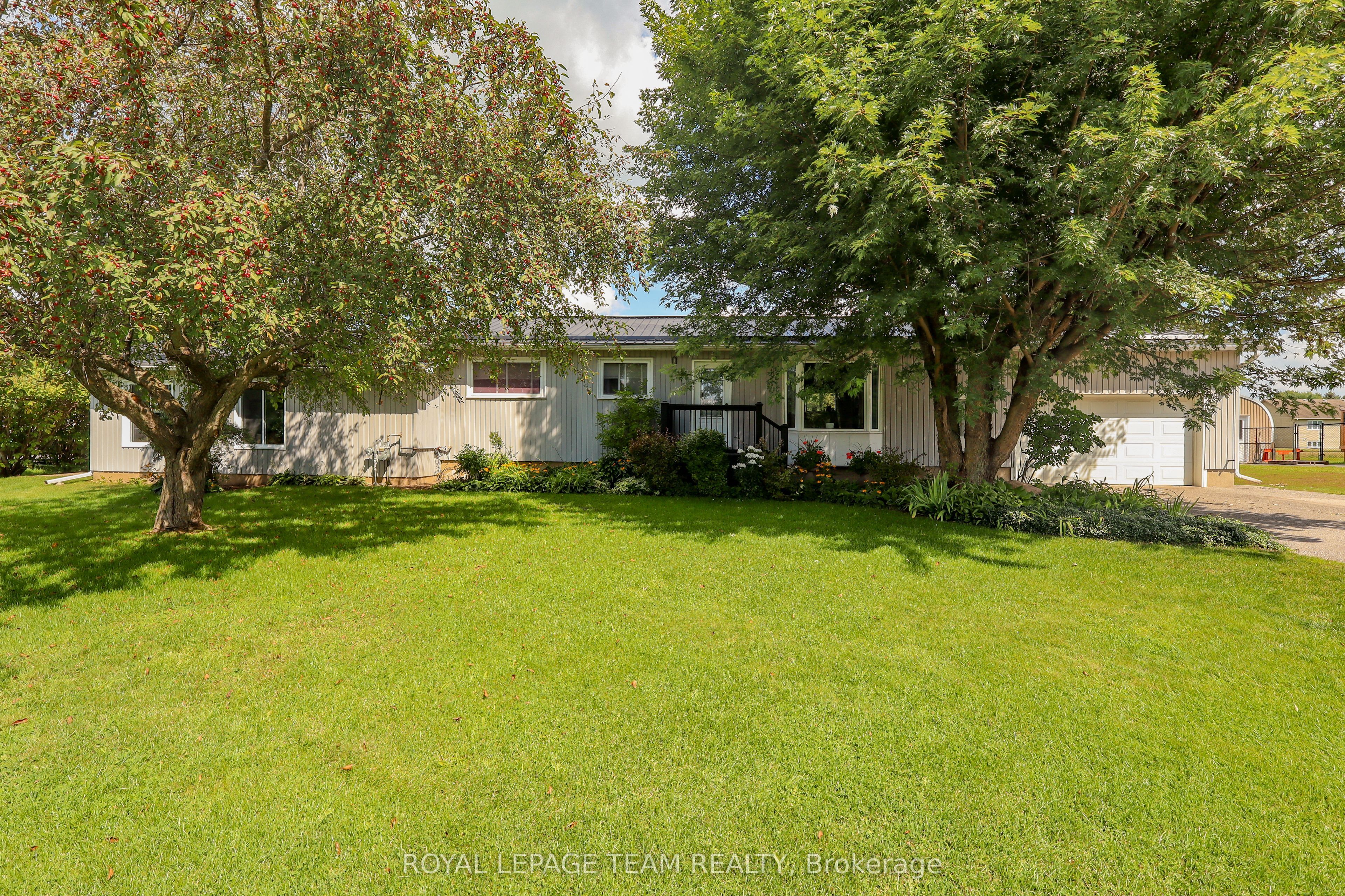 3041 Bridge Street Property Photo 1