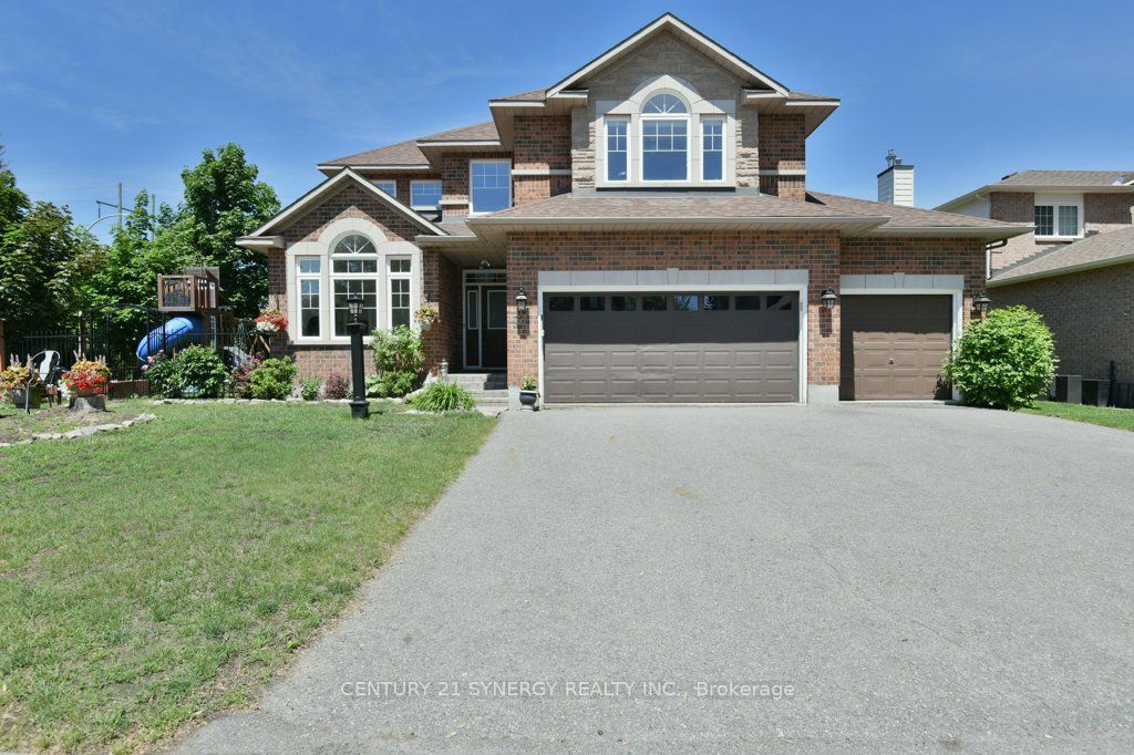 37 Windfield Crescent