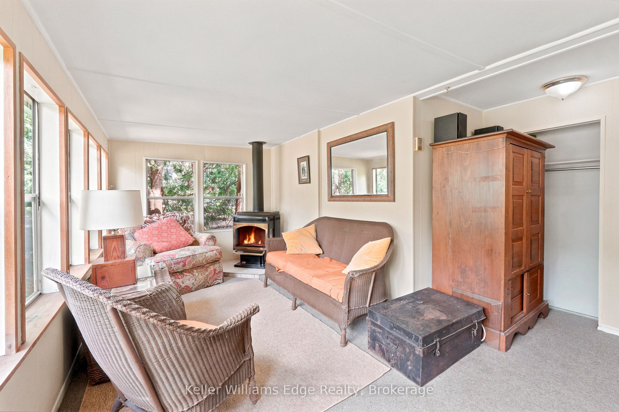 361 Dundas Street E Property Photo 26