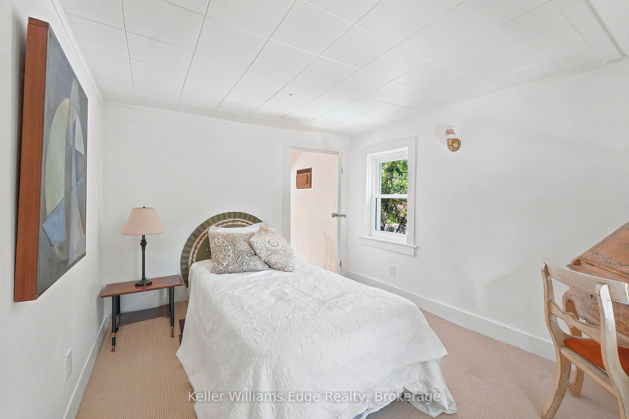 361 Dundas Street E Property Photo 36