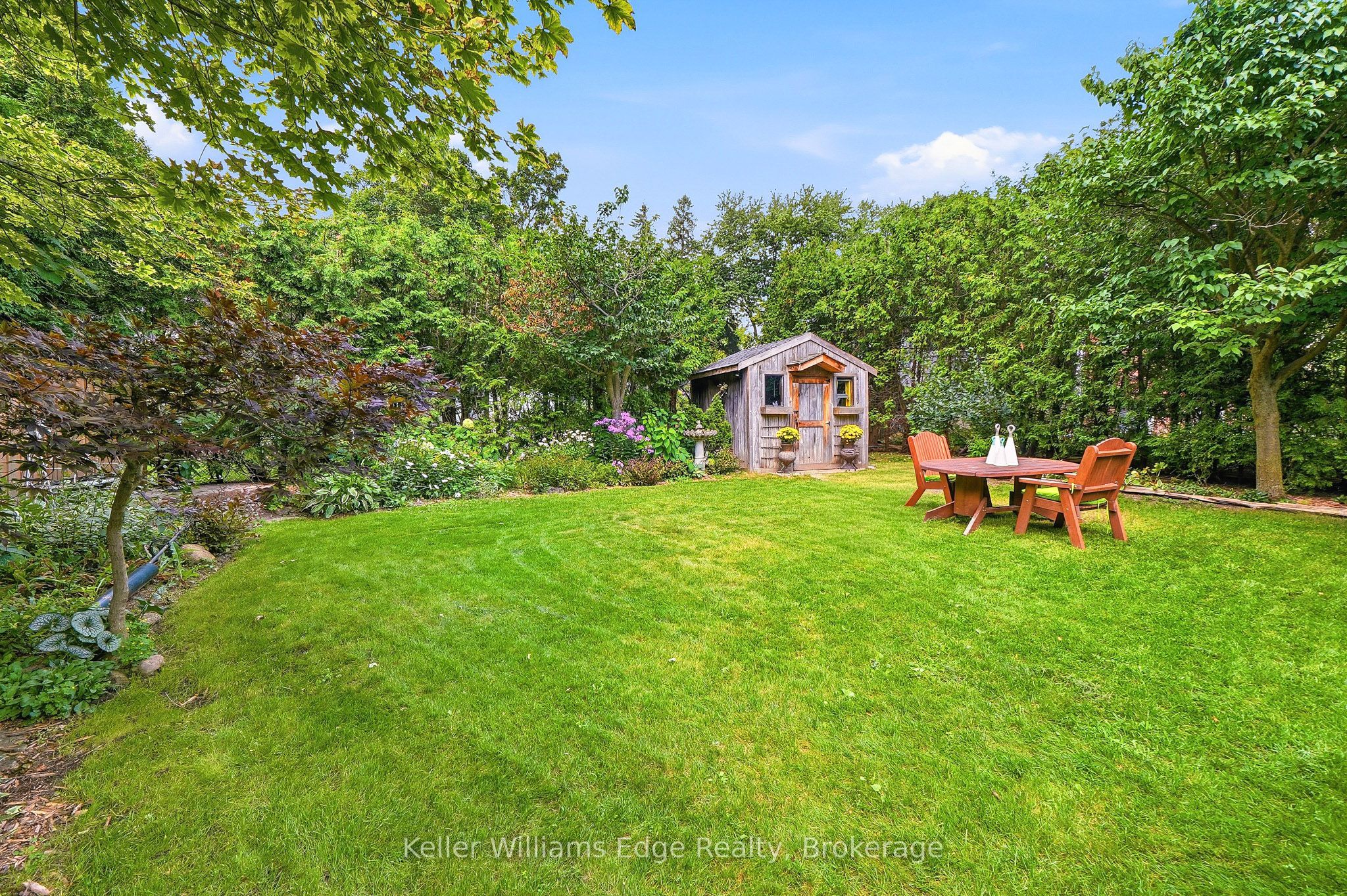361 Dundas Street E Property Photo 42