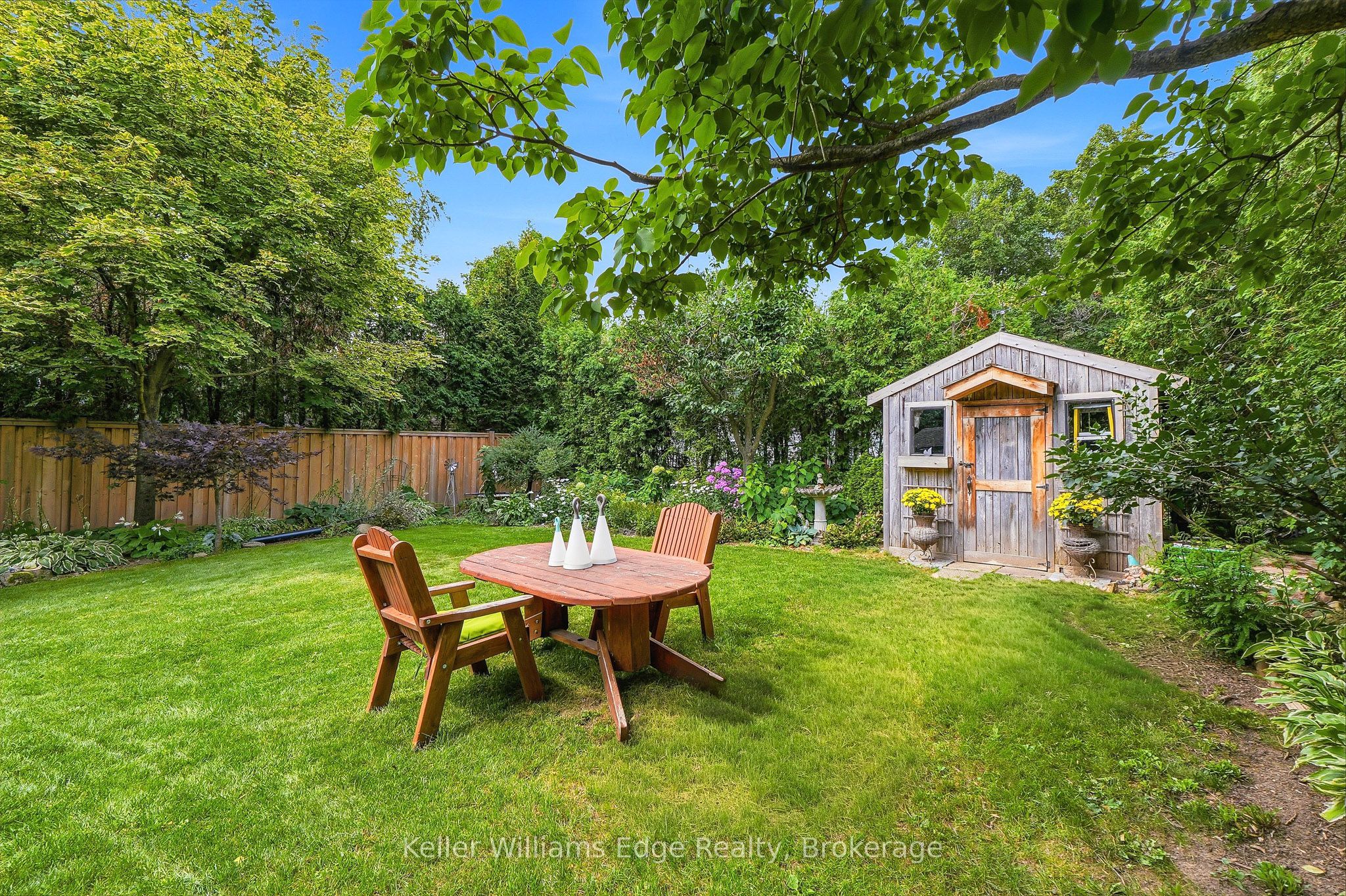 361 Dundas Street E Property Photo 45