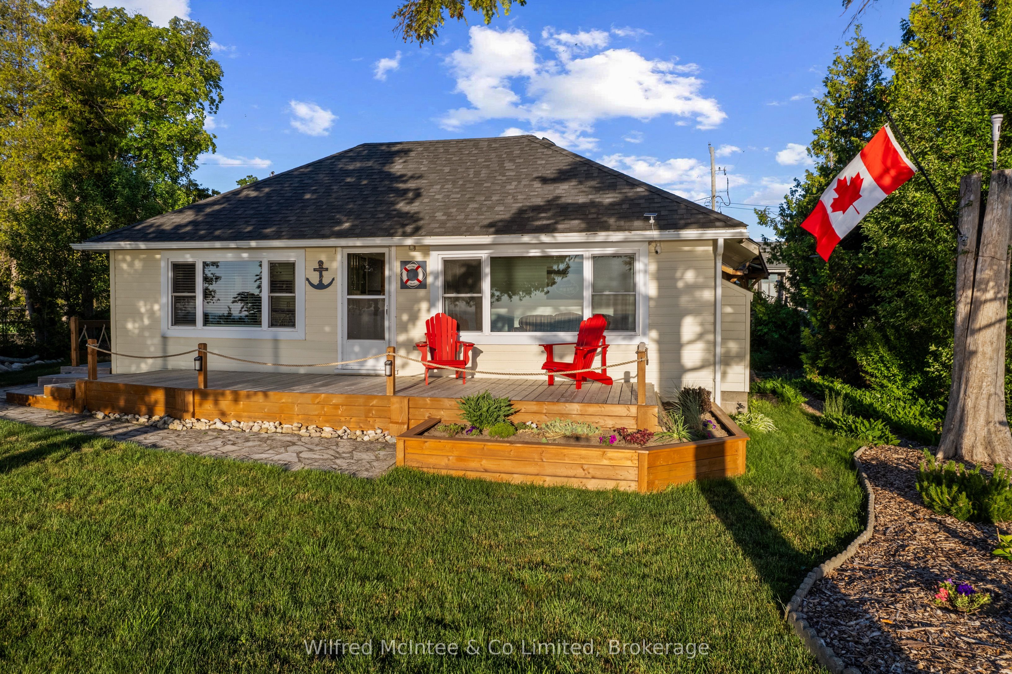 43 Fenton Drive Property Photo 7